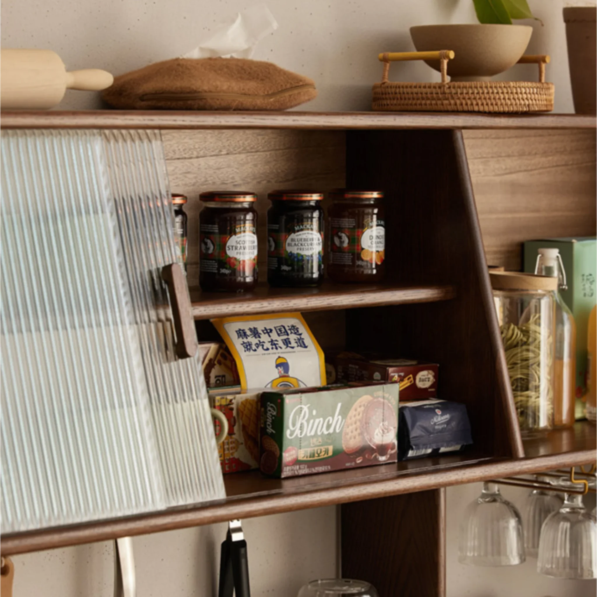 Solidwood Bailey Sideboard, 180x40x169CM, Dark Wood