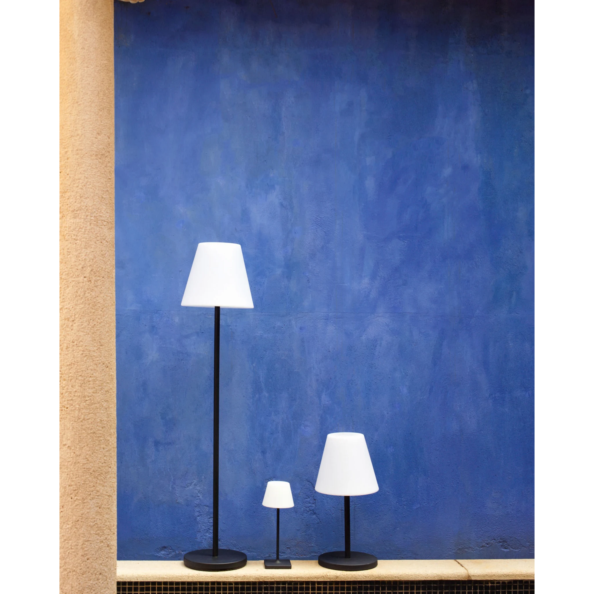 Kave Home Amaray Table Lamp, Black