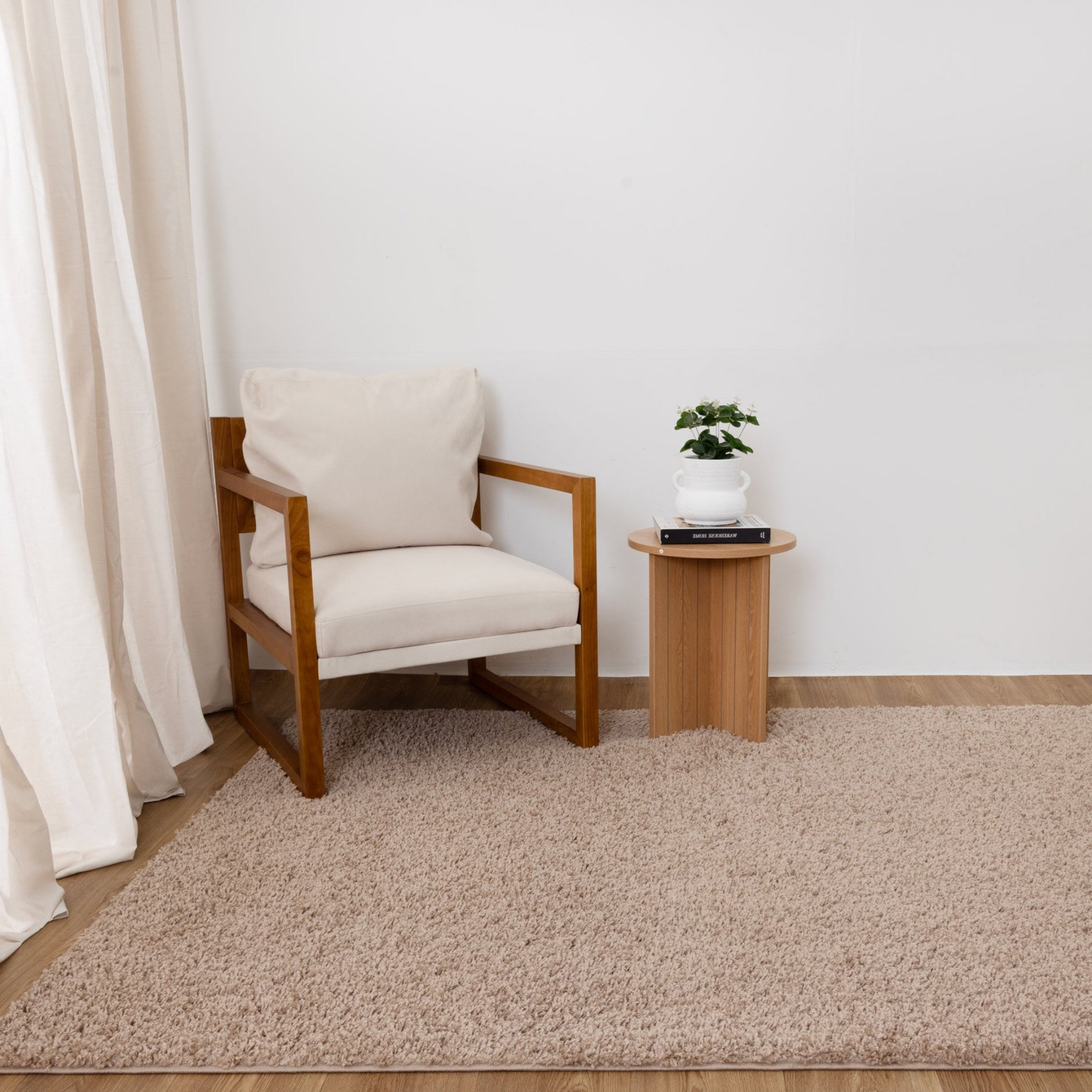DreamWeaver Plush Shaggy Rug, 200x290cm, Light Beige