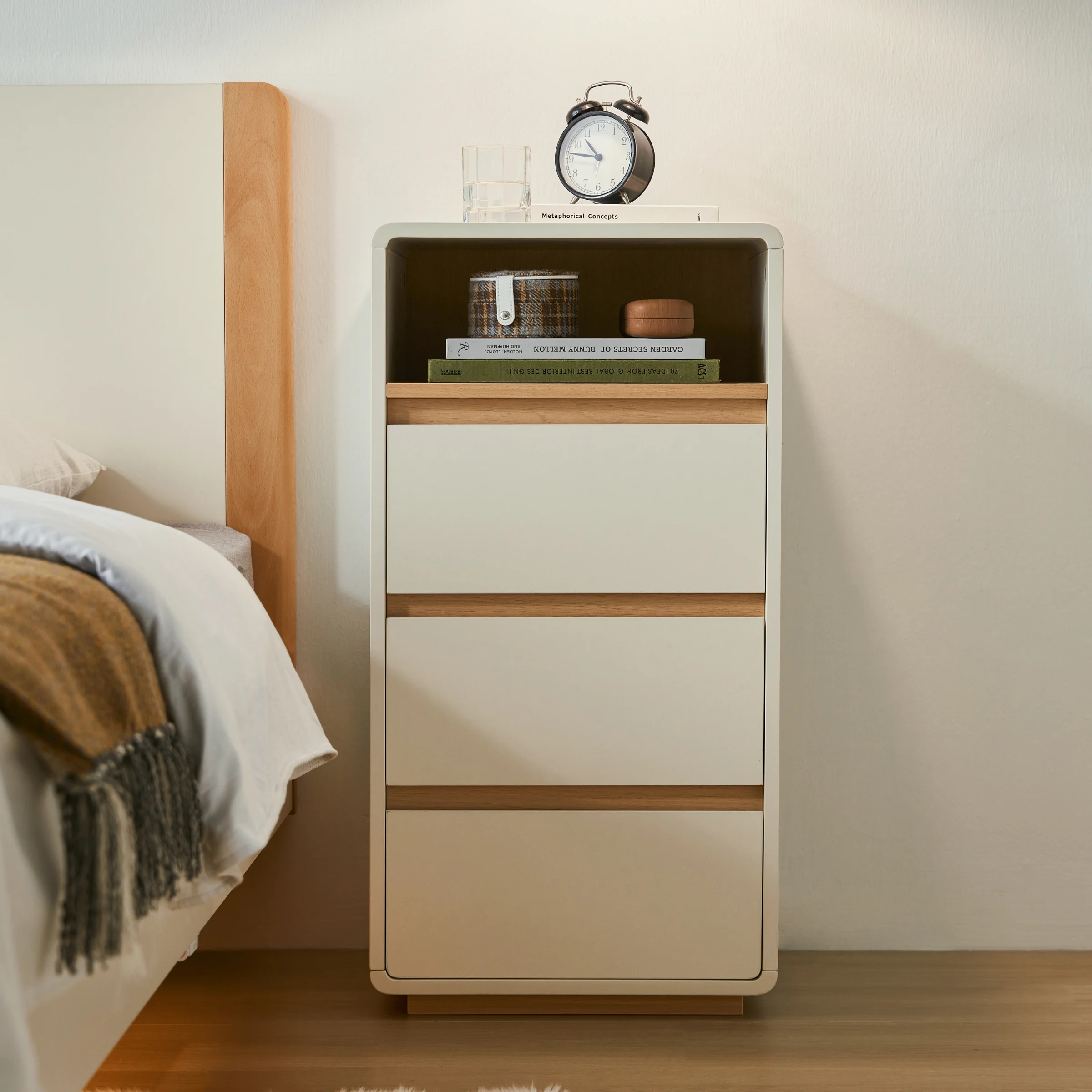 Linspire Evoke Chest of 3 Drawers with Open Storage, 0.4m