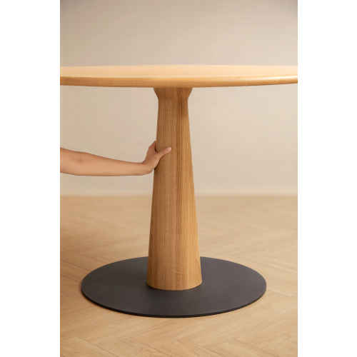 Linspire Flow Round Dining Table, 0.9m