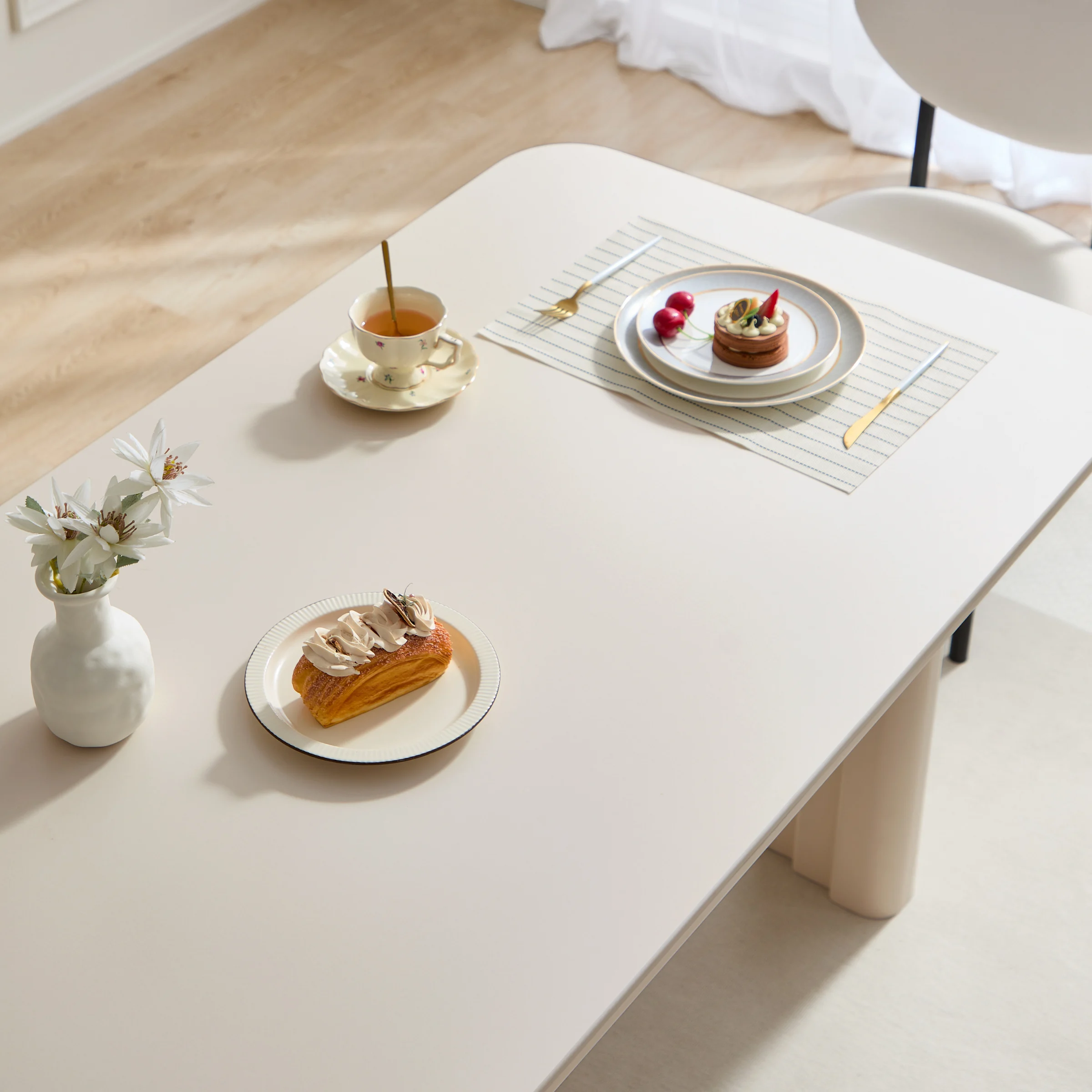 Linspire Flova Dining Table, 160x80x75cm