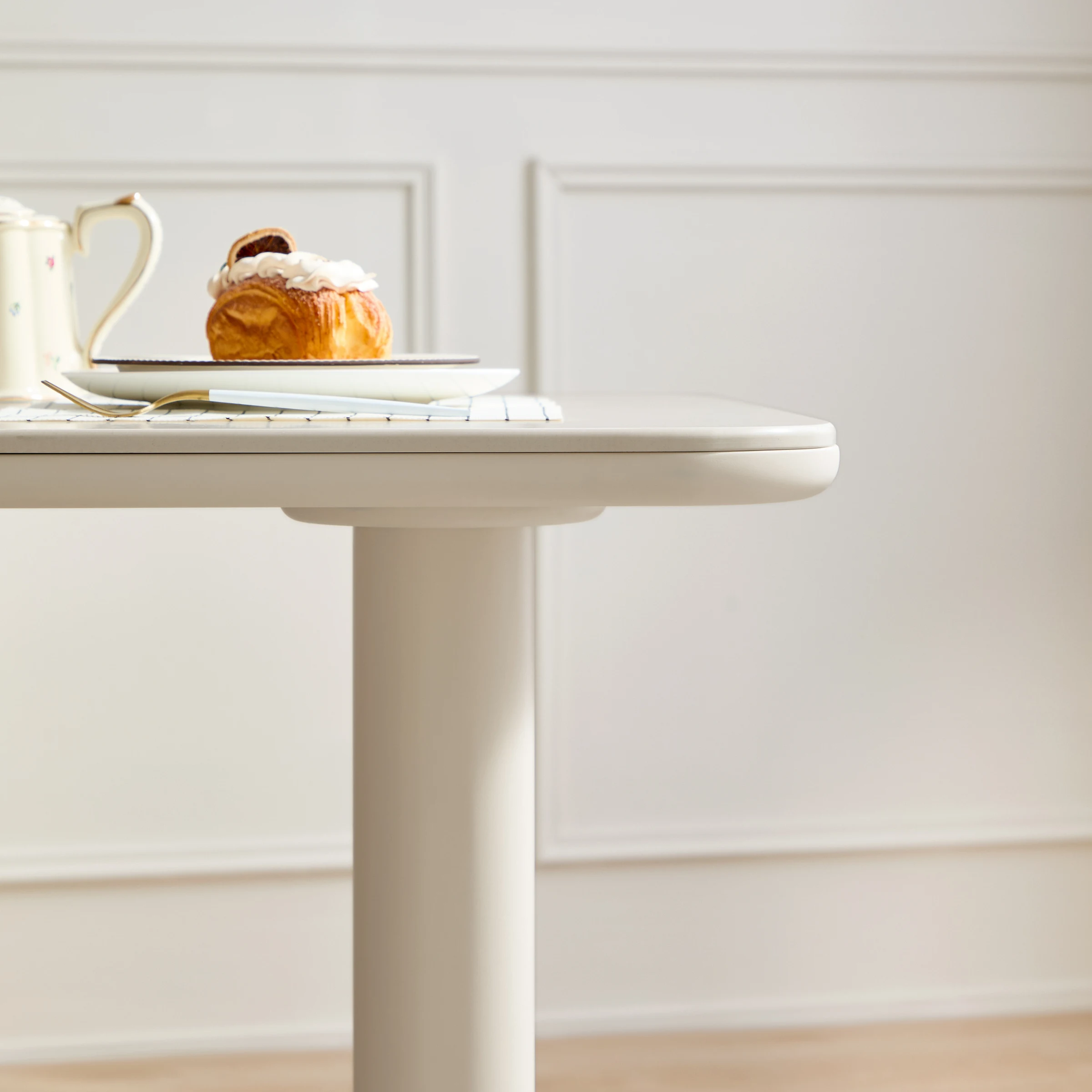 Linspire Flova Dining Table, 160x80x75cm