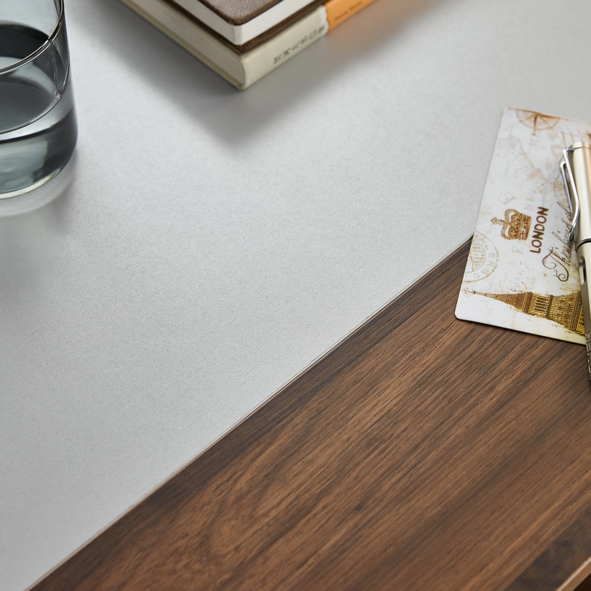 Linspire Odyssey Office Desk