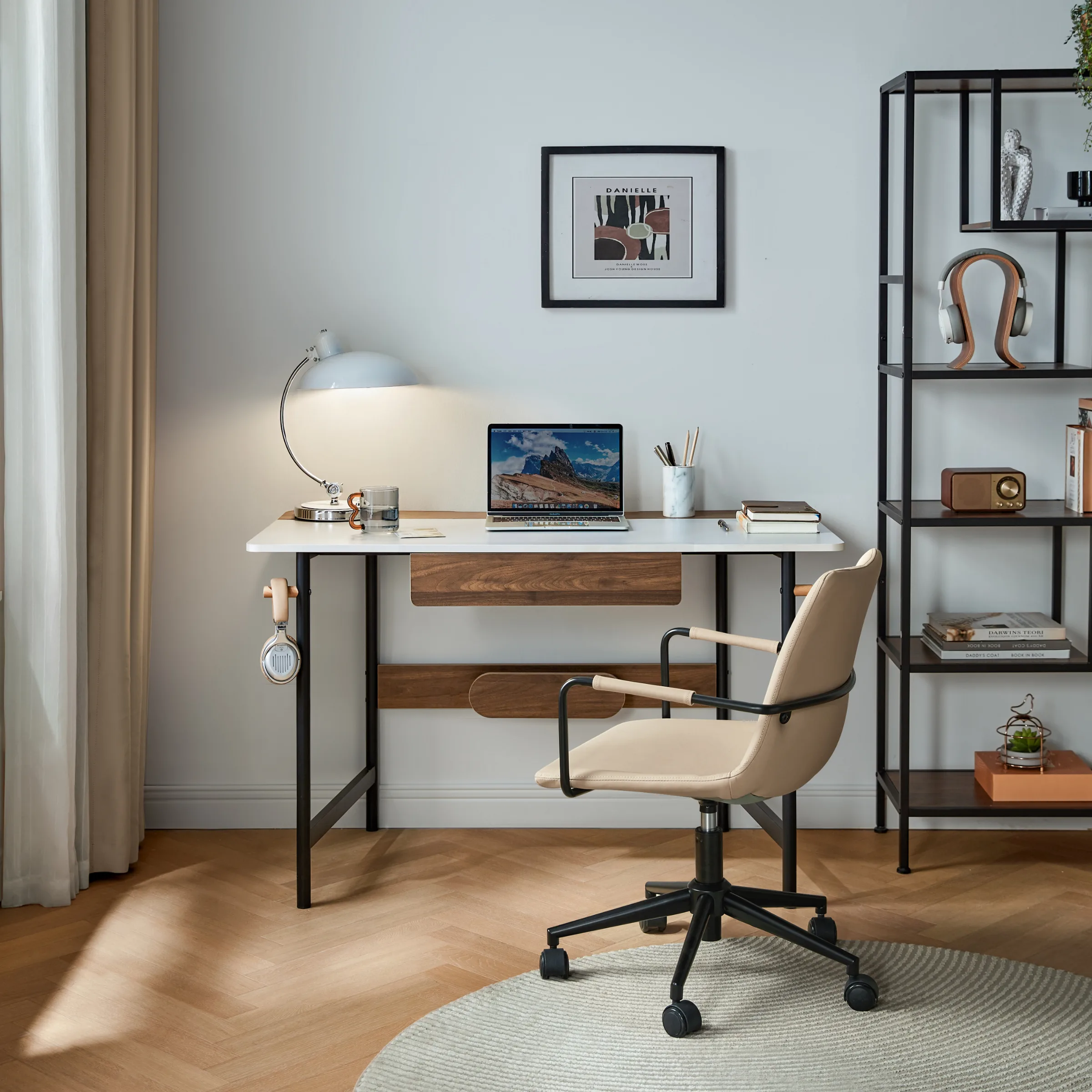 Linspire Odyssey Office Desk