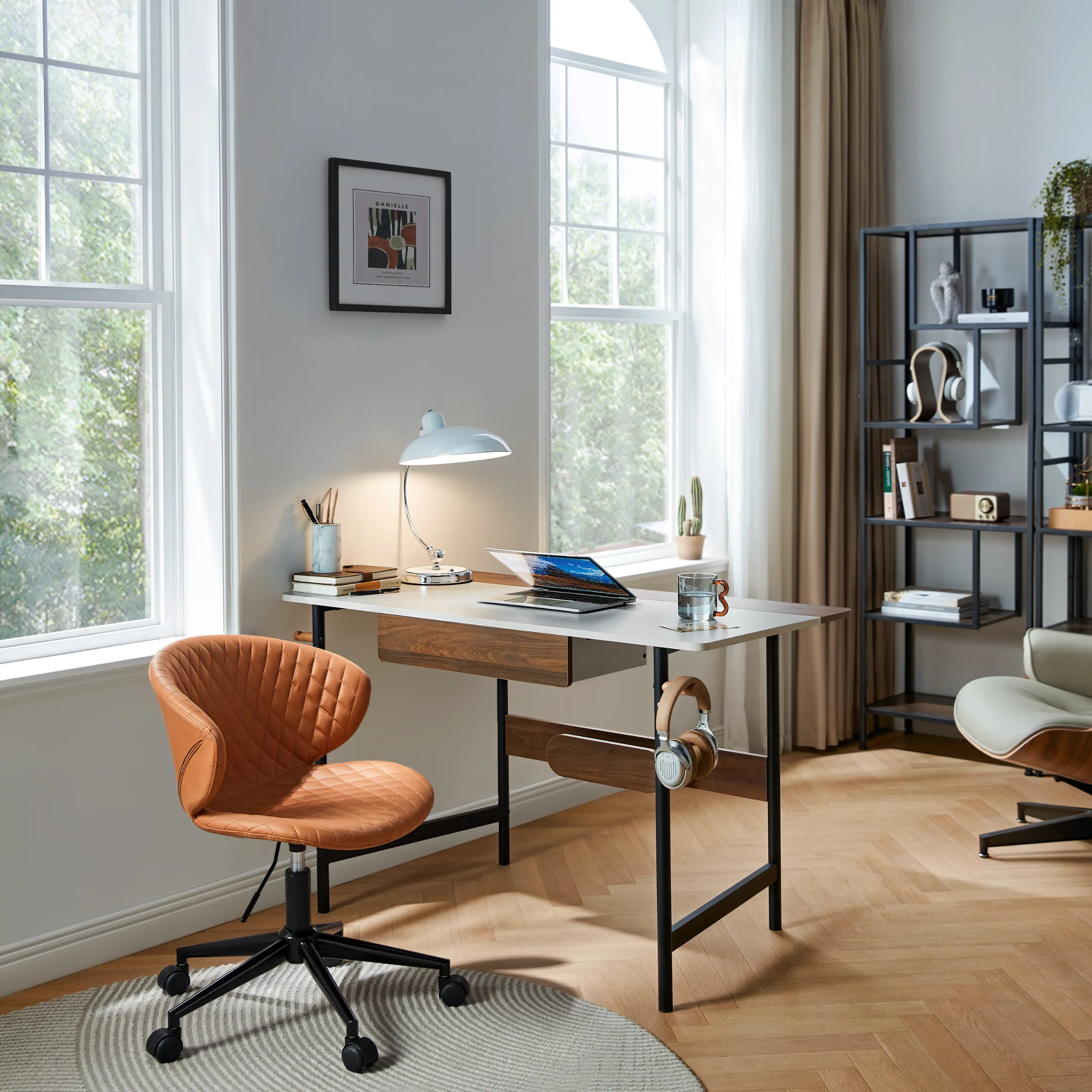 Linspire Odyssey Office Desk