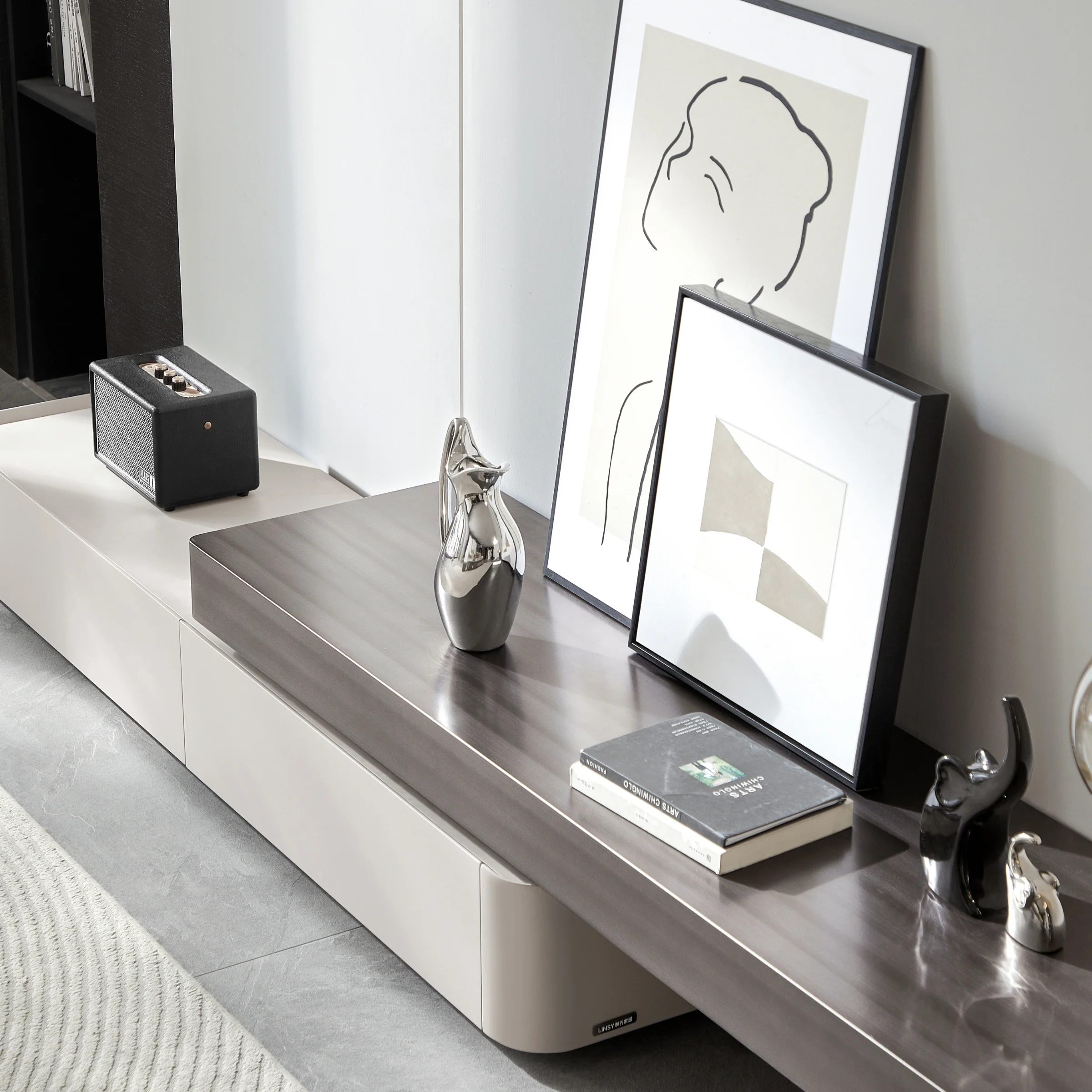 Linspire Hayden Extendable Entertainment Unit