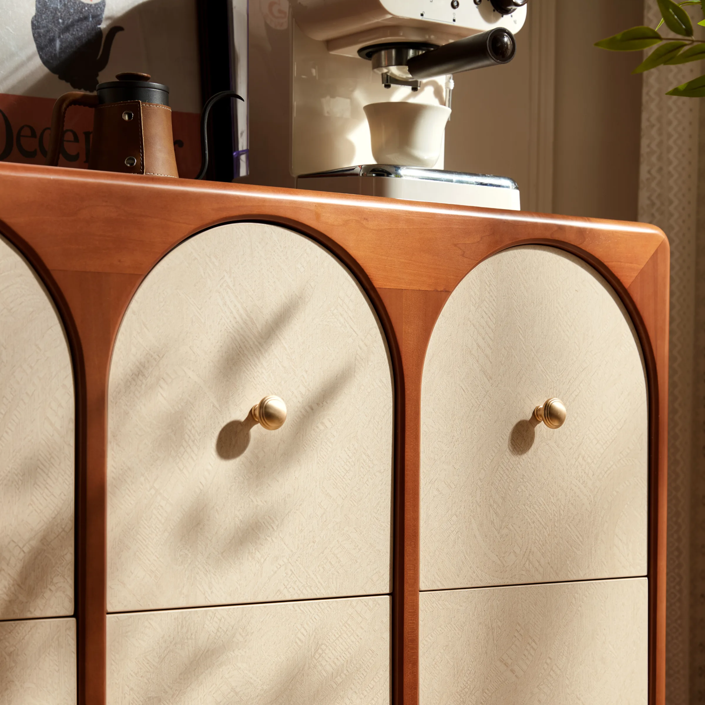 Hans Wegner Wishbone Bar Stool Replica, Walnut