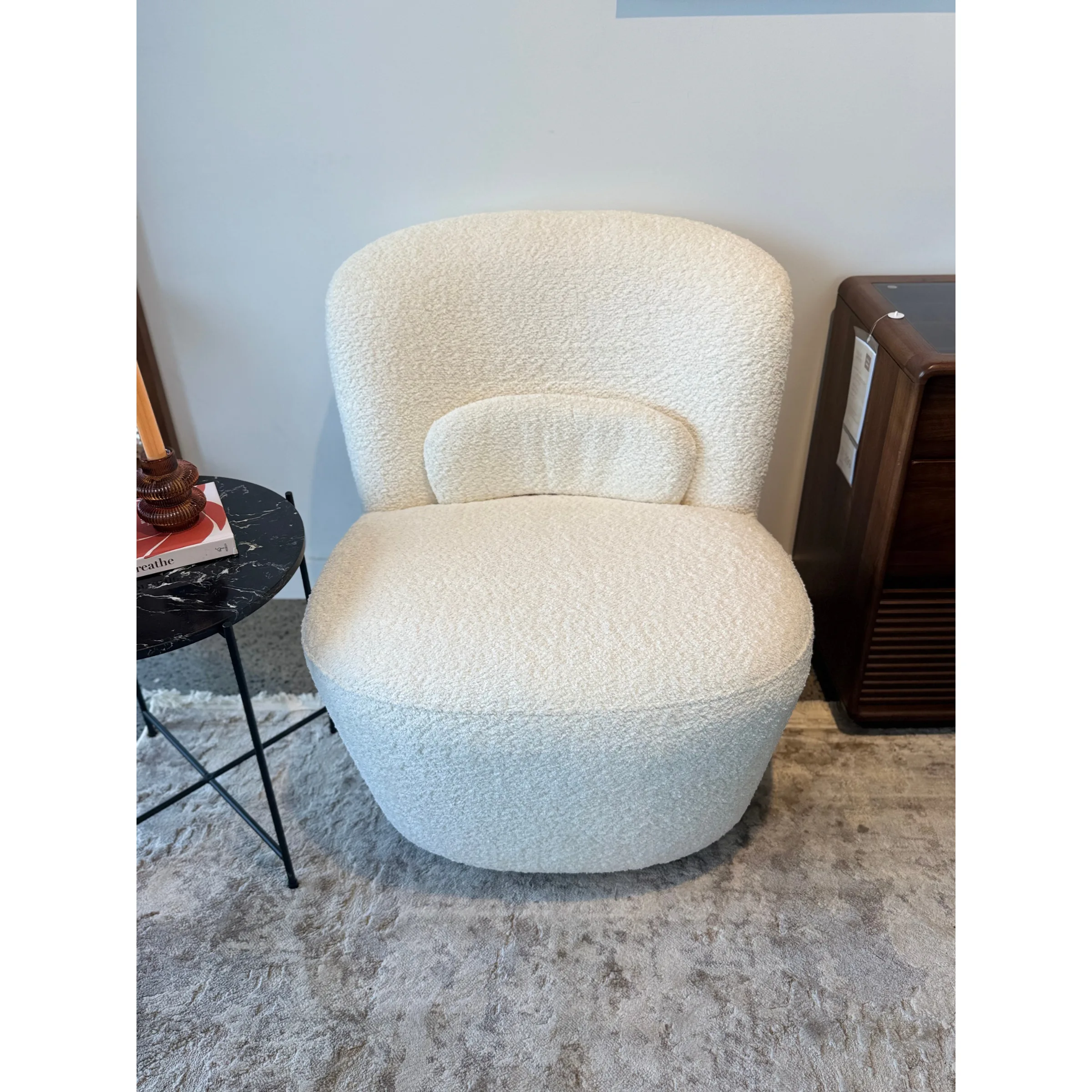 MODE Domi Boucle Swivel Chair, Pearly White