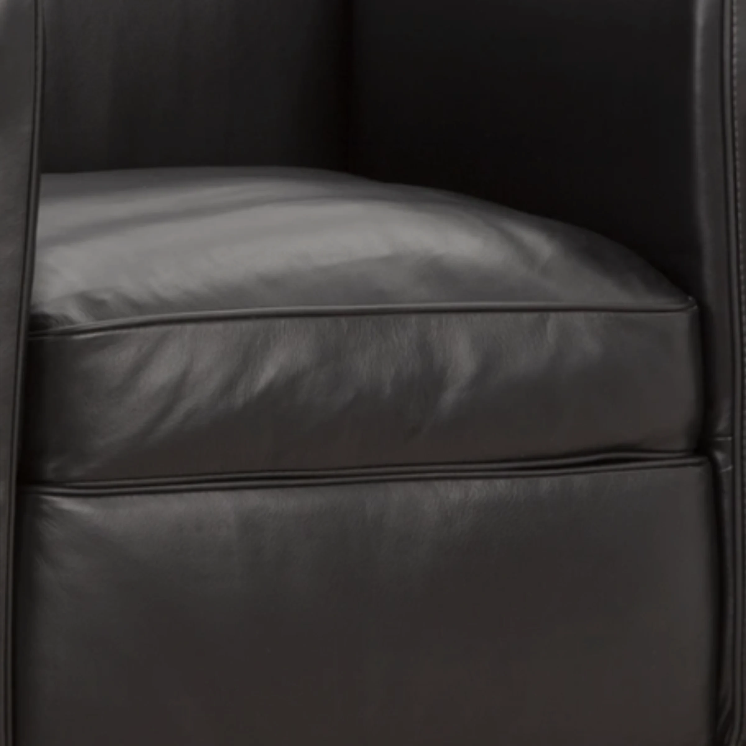 Le Corbusier LC2 Sofa Replica, 1-Seater