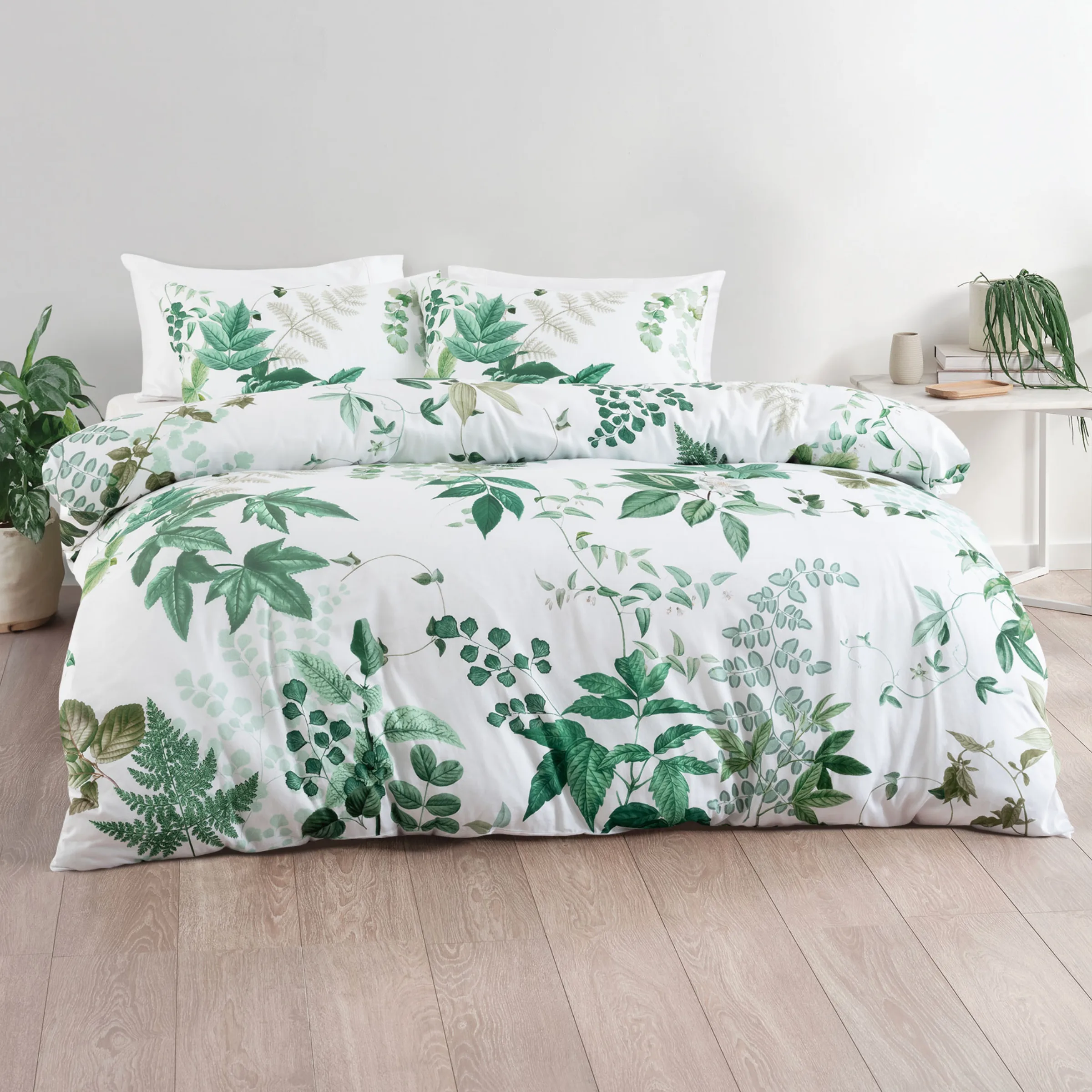 SAVONA Freya Duvet Cover Set, White, Queen