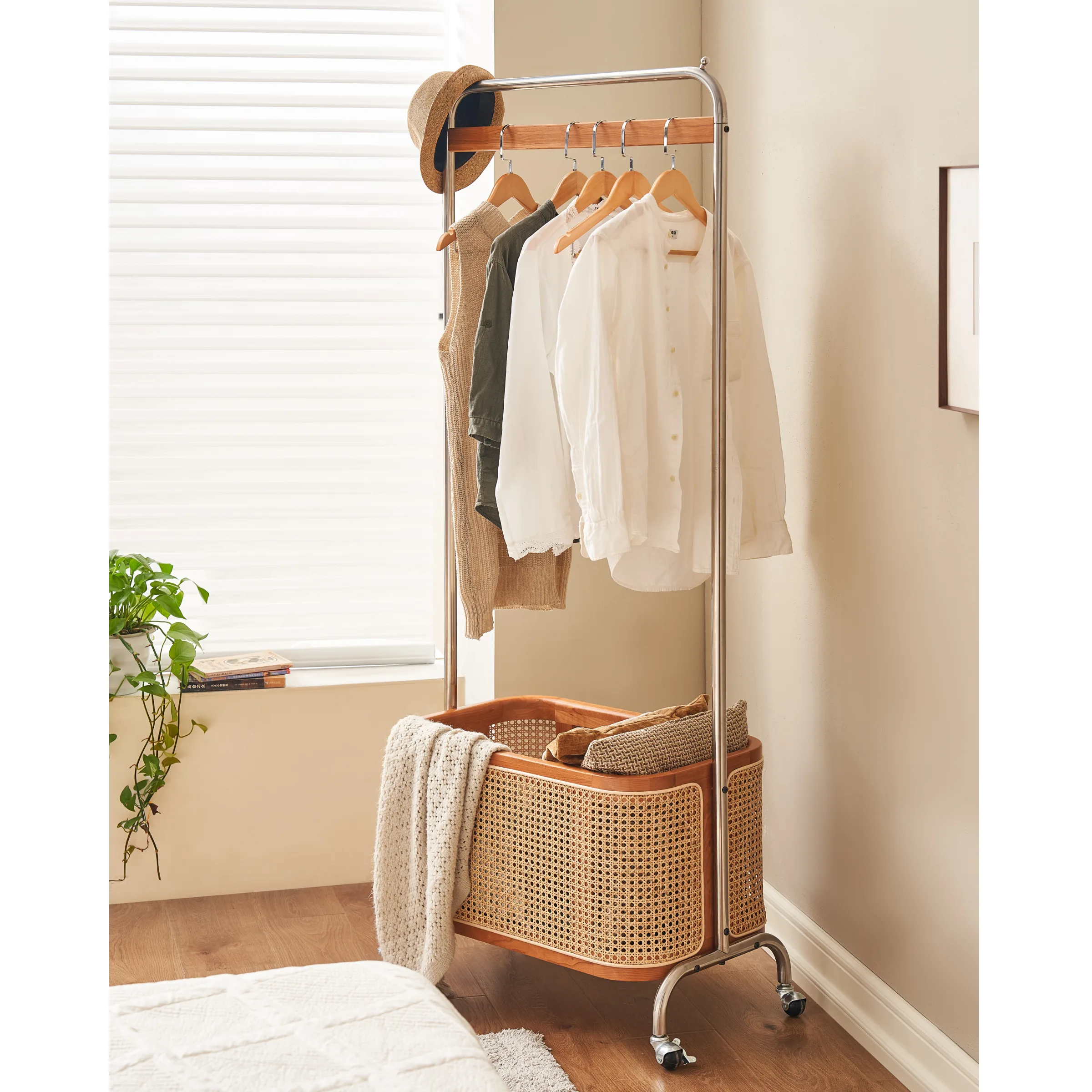 Solidwood Quartz Cherry Clothes Rack with Castors & Basket