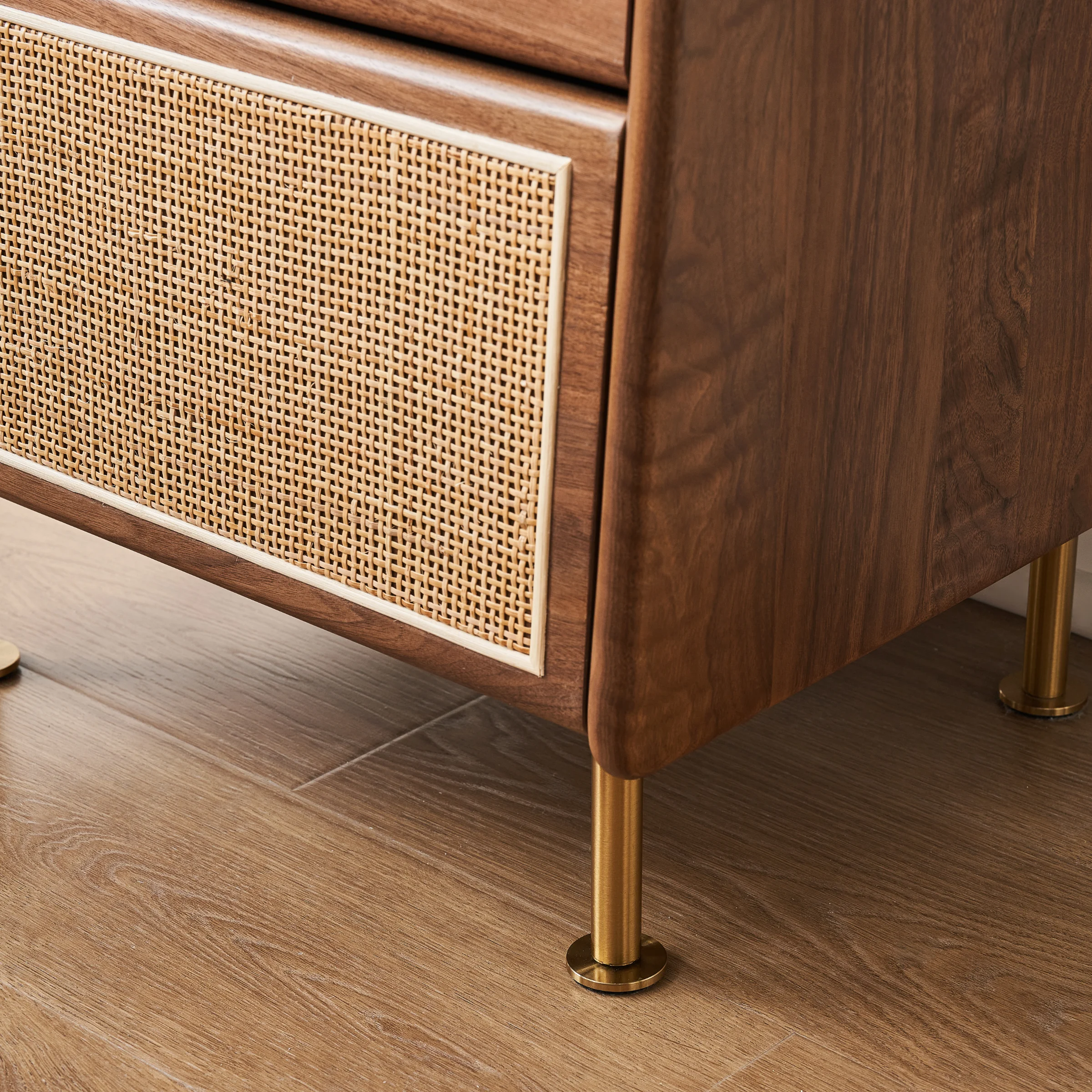 Solidwood Luxembourg Walnut Sideboard with Sintered Stone Top