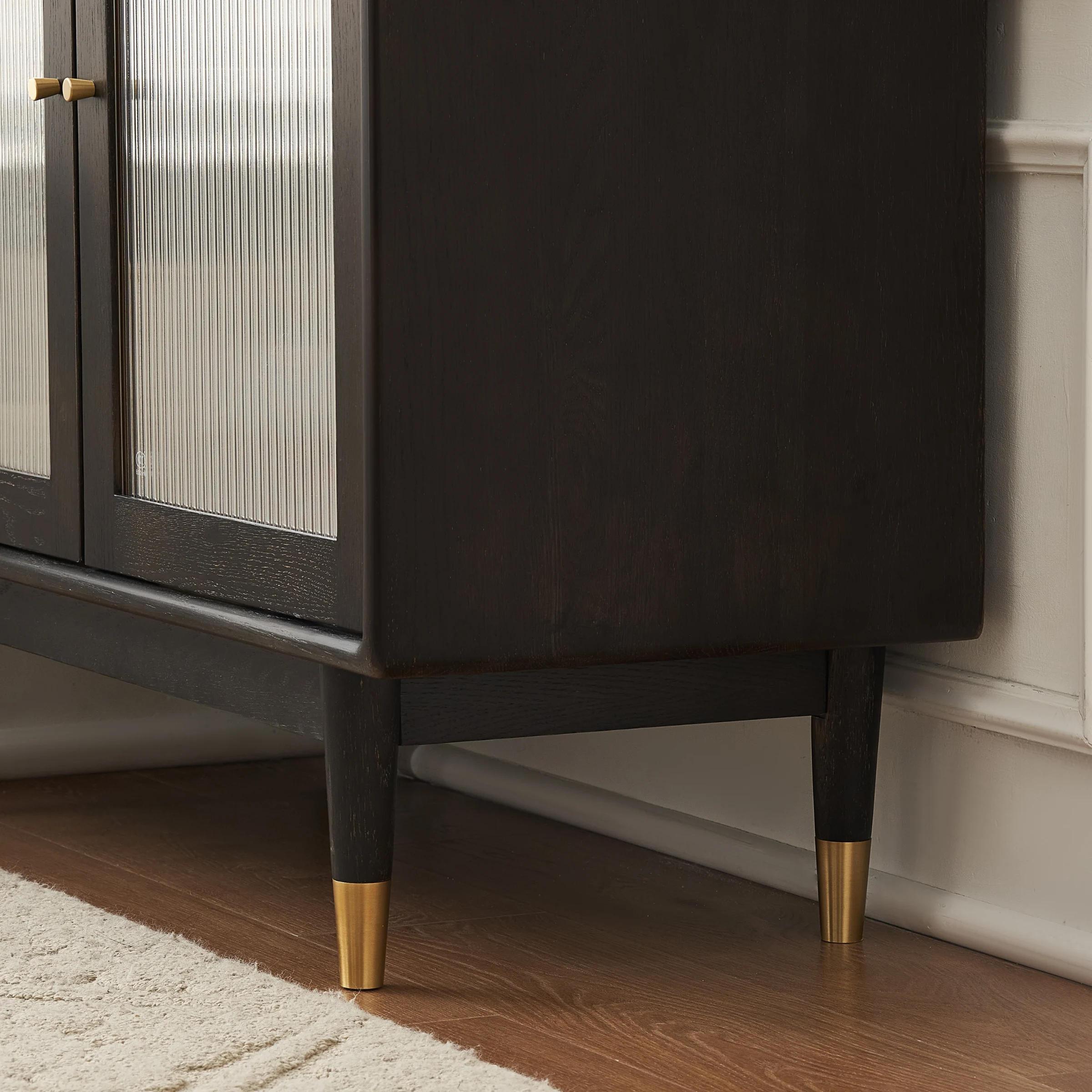 Solidwood Yelant Sideboard, 0.9m