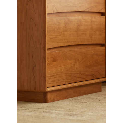 Solidwood Quartz Chest of 6 Drawers