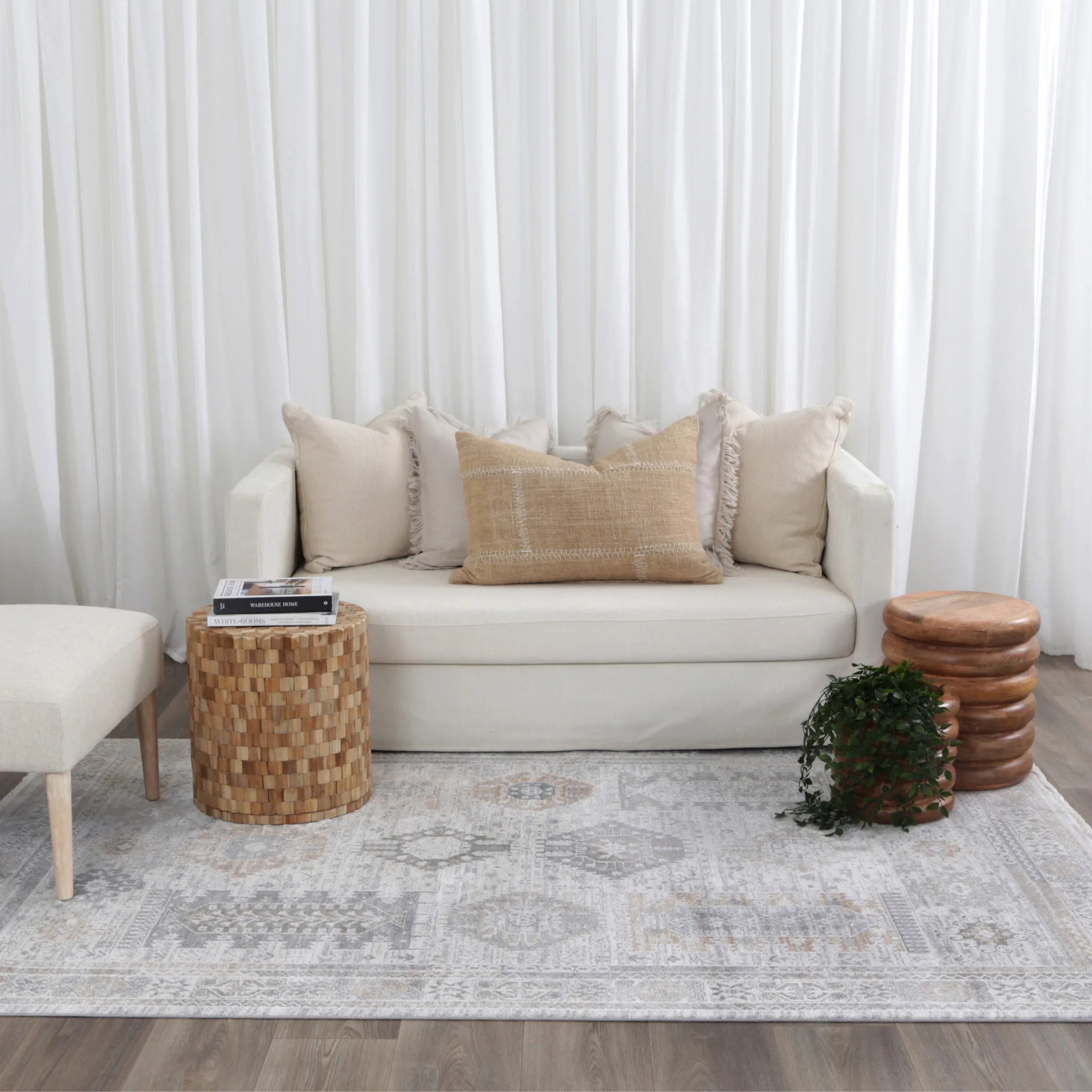 Wild Yarn Seasons Vintage Serengeti Rug, Cream Grey, 200x290cm