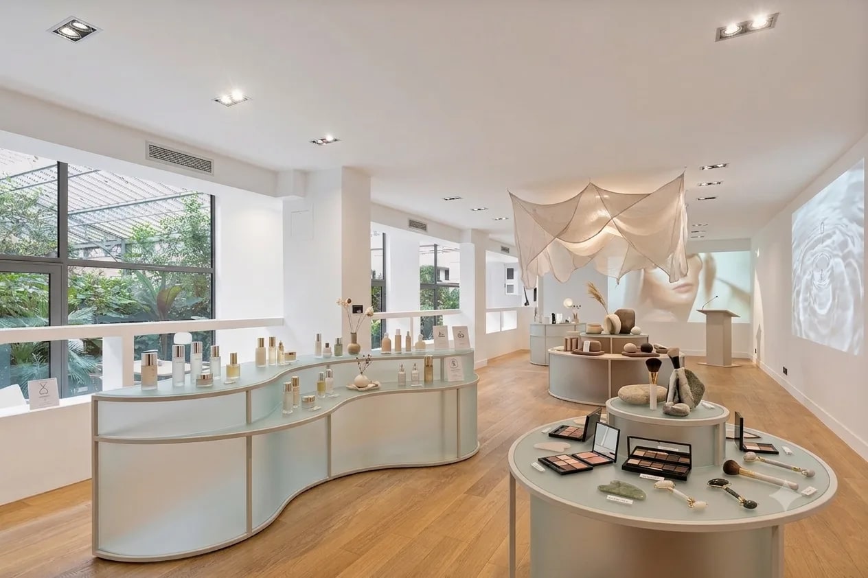 Product launch venue for fashion and luxury brands in Paris and Milan