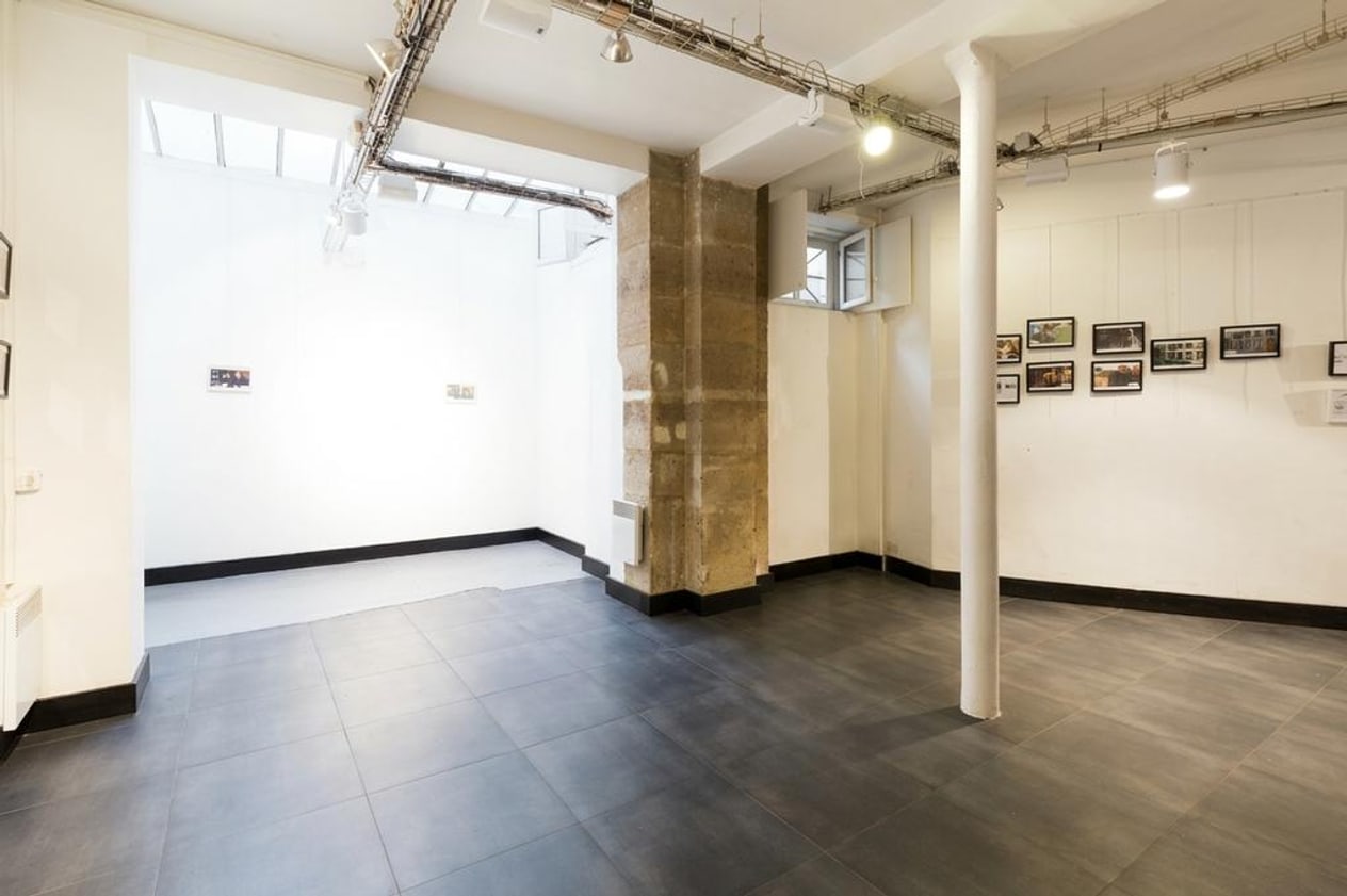 Corner Boutique Showroom in Châtelet–Les Halles