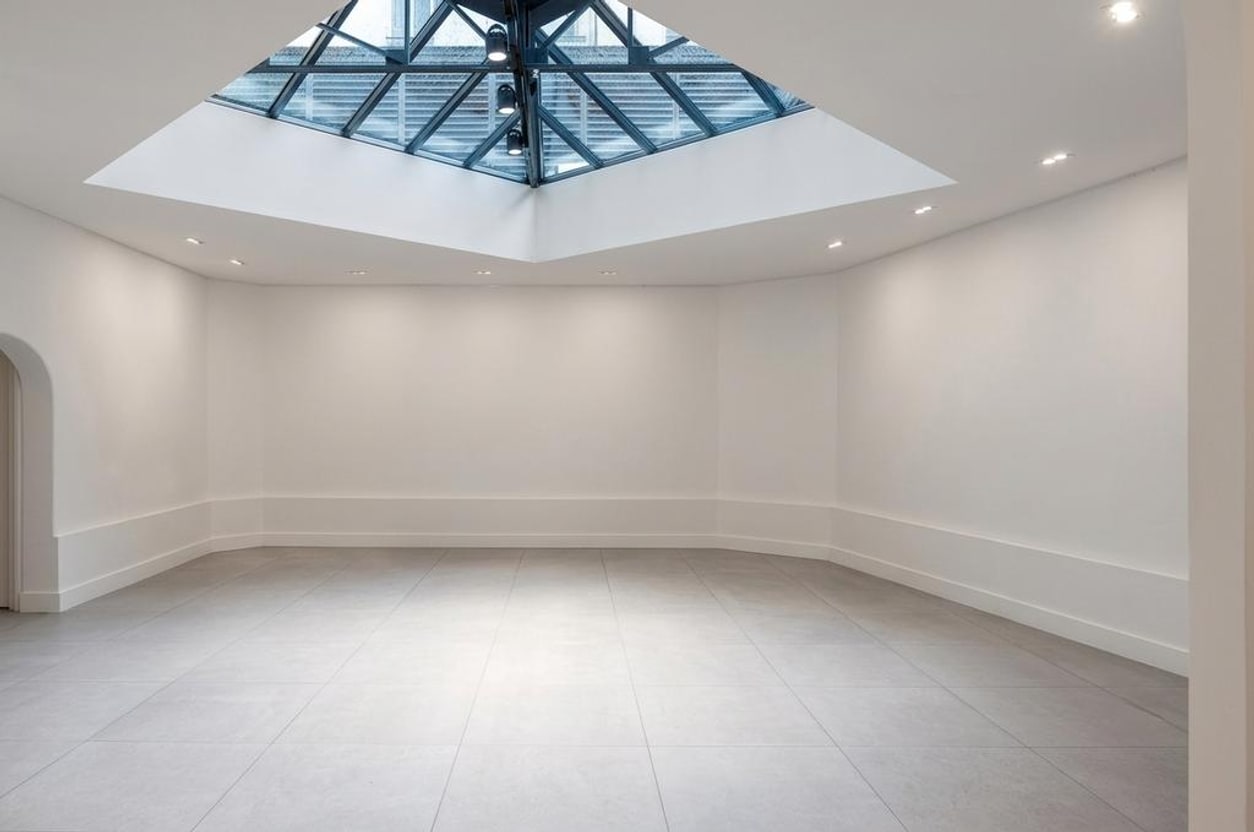 Haussmannian Event Venue for Private Presentations