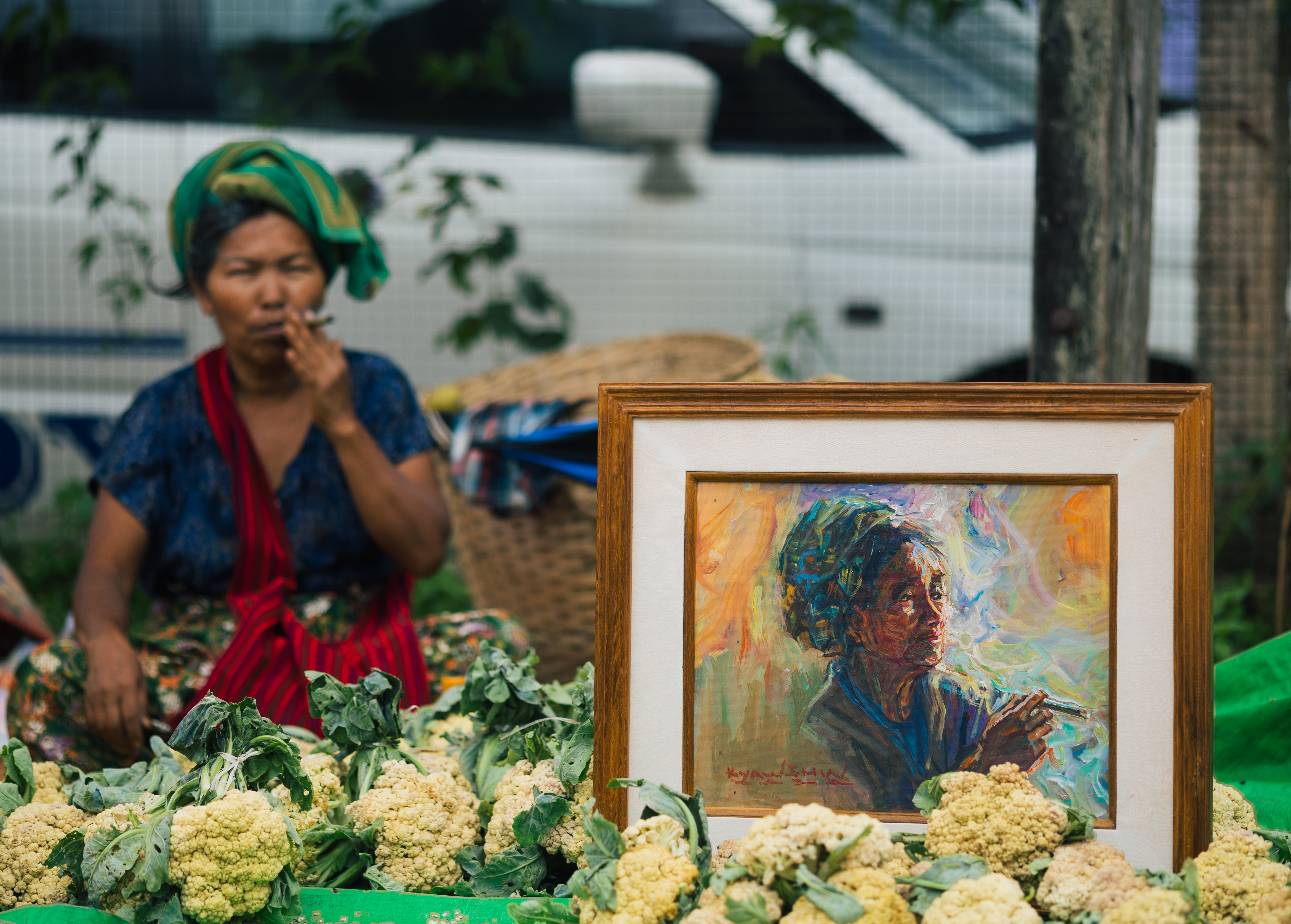 An Old Pa'O woman who likes to smoke