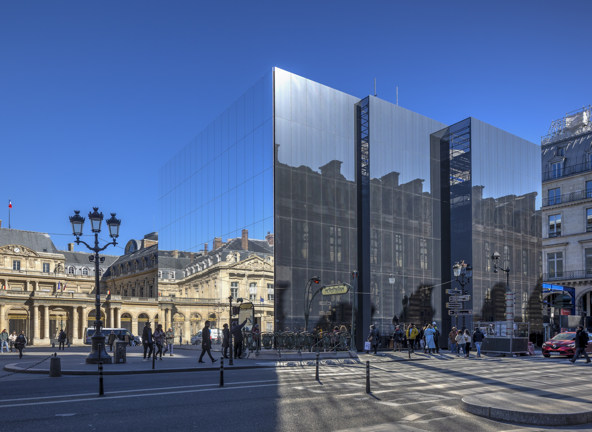 0018_Louvre_LSH_02_2023__1036_ui3agw
