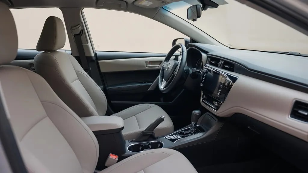 Toyota Corolla E18 – dane techniczne, spalanie i opinie