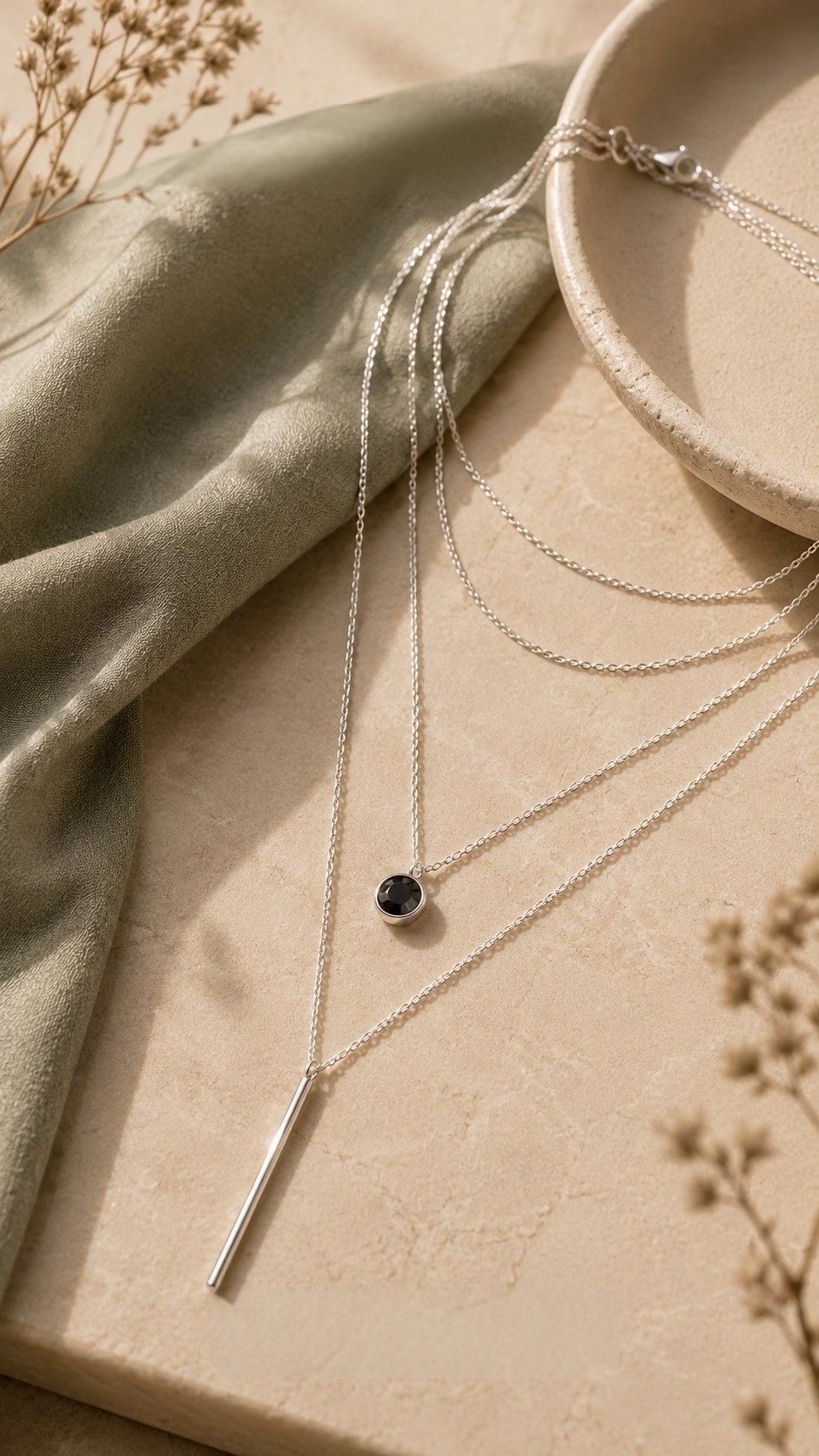 Noémie Necklace - Black