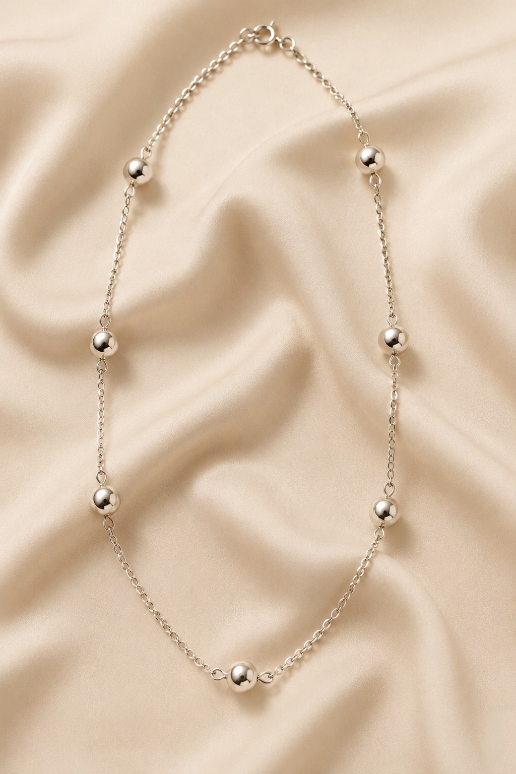 Wren Necklace