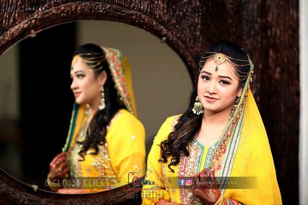 D Classy Clicks | Best Photography in Pakistan logo