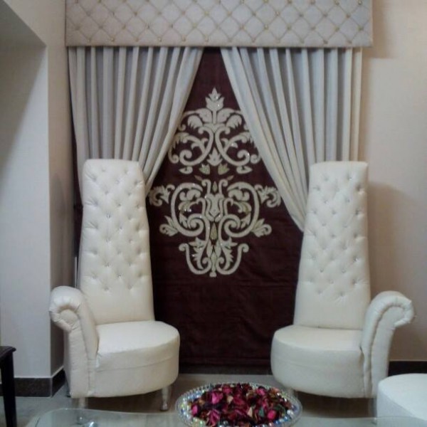 Weaver Curtains & Furnishing Fabrics logo