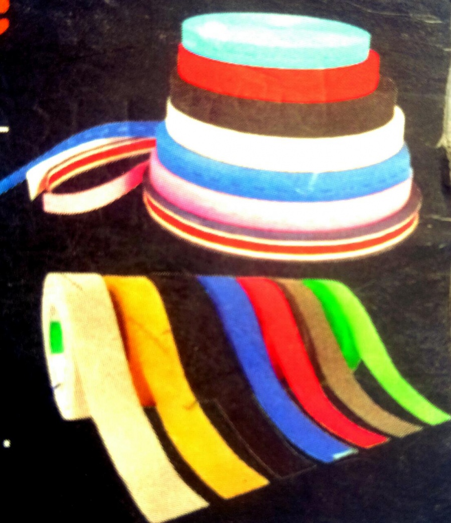Moon Elastic And Laces logo