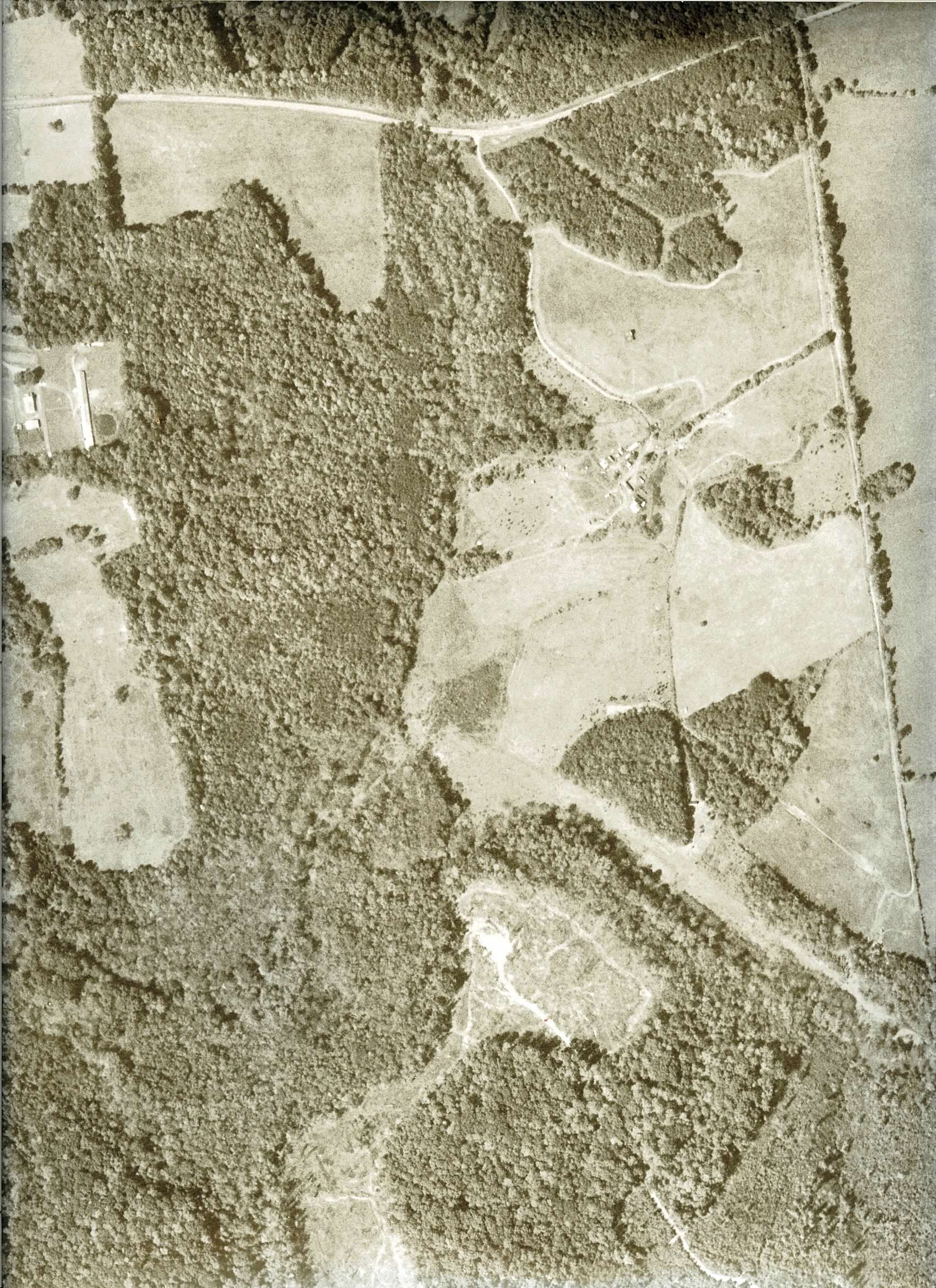 Hillcrest aerial photo from 1979