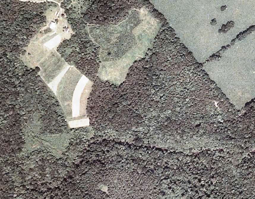 Hillcrest aerial photo from 2005 southeast corner