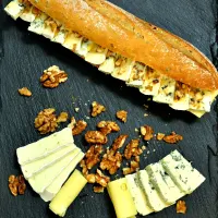Le Baguette food