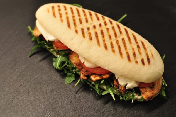Le Baguette Pesto Chicken