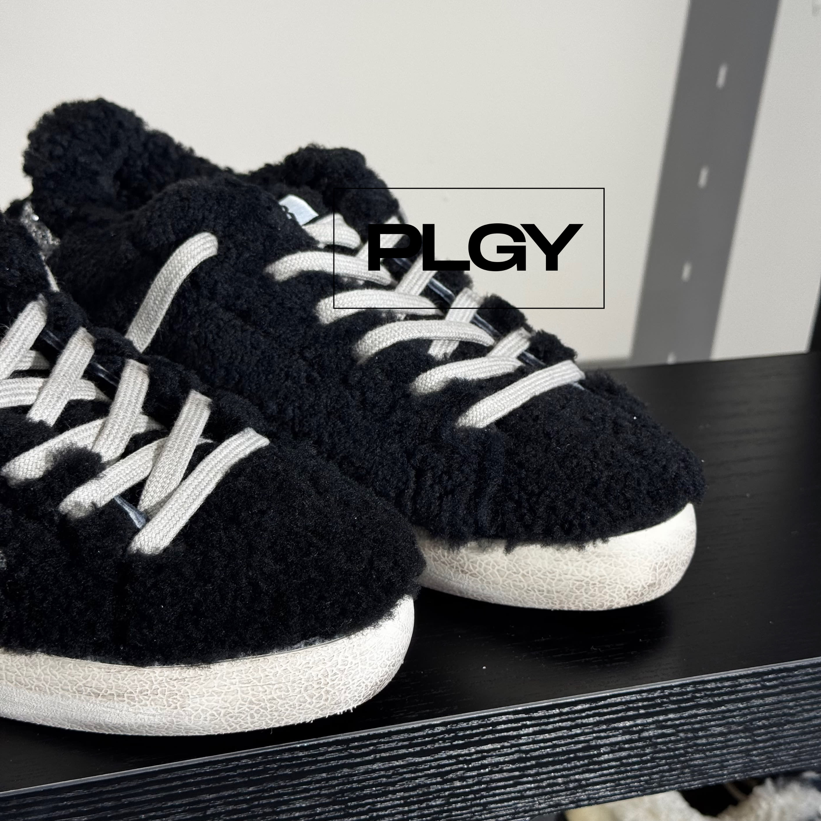 Golden Goose Winter Black with Fur