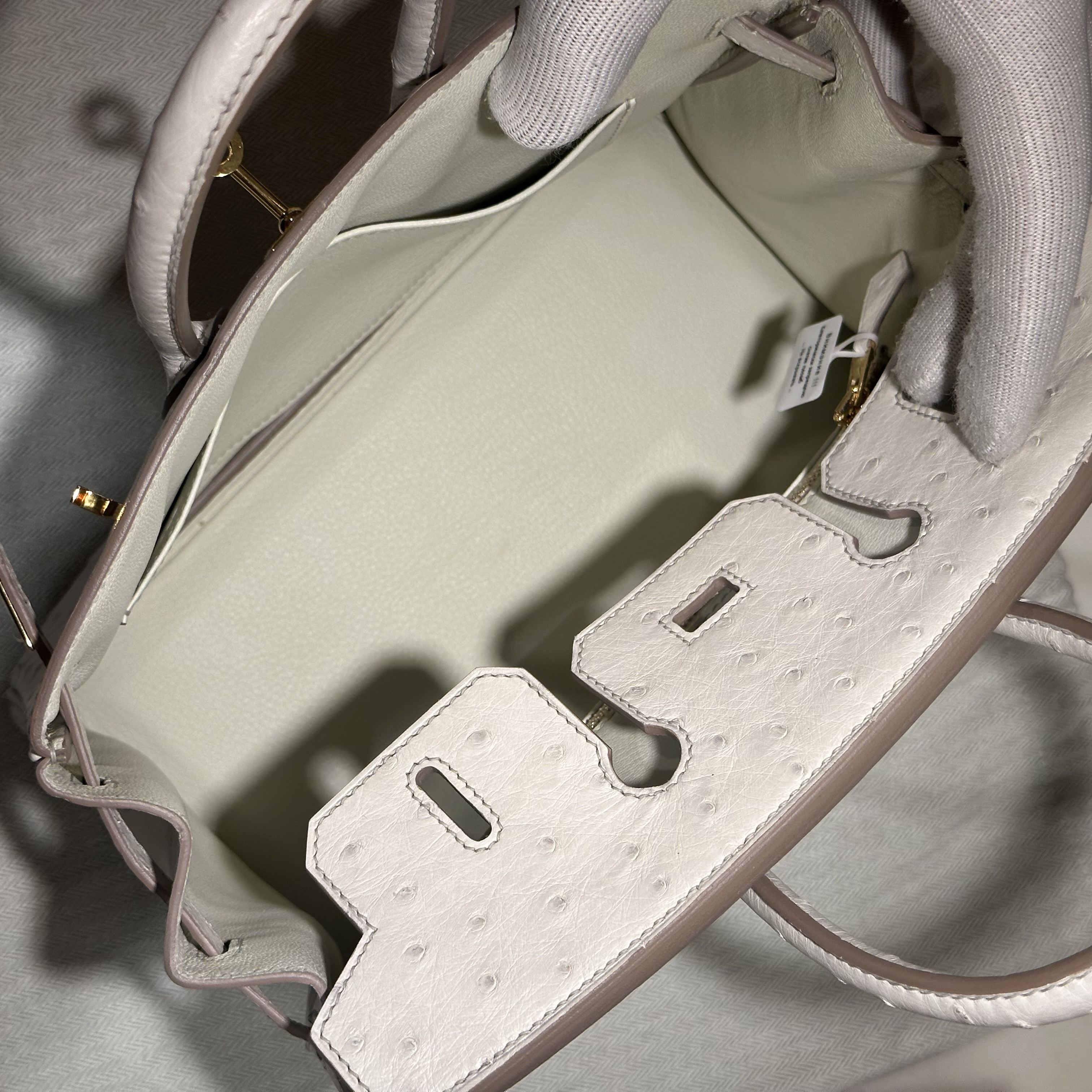 Hermes Birkin 25 Ostrich Leather GHW миниатюра 7