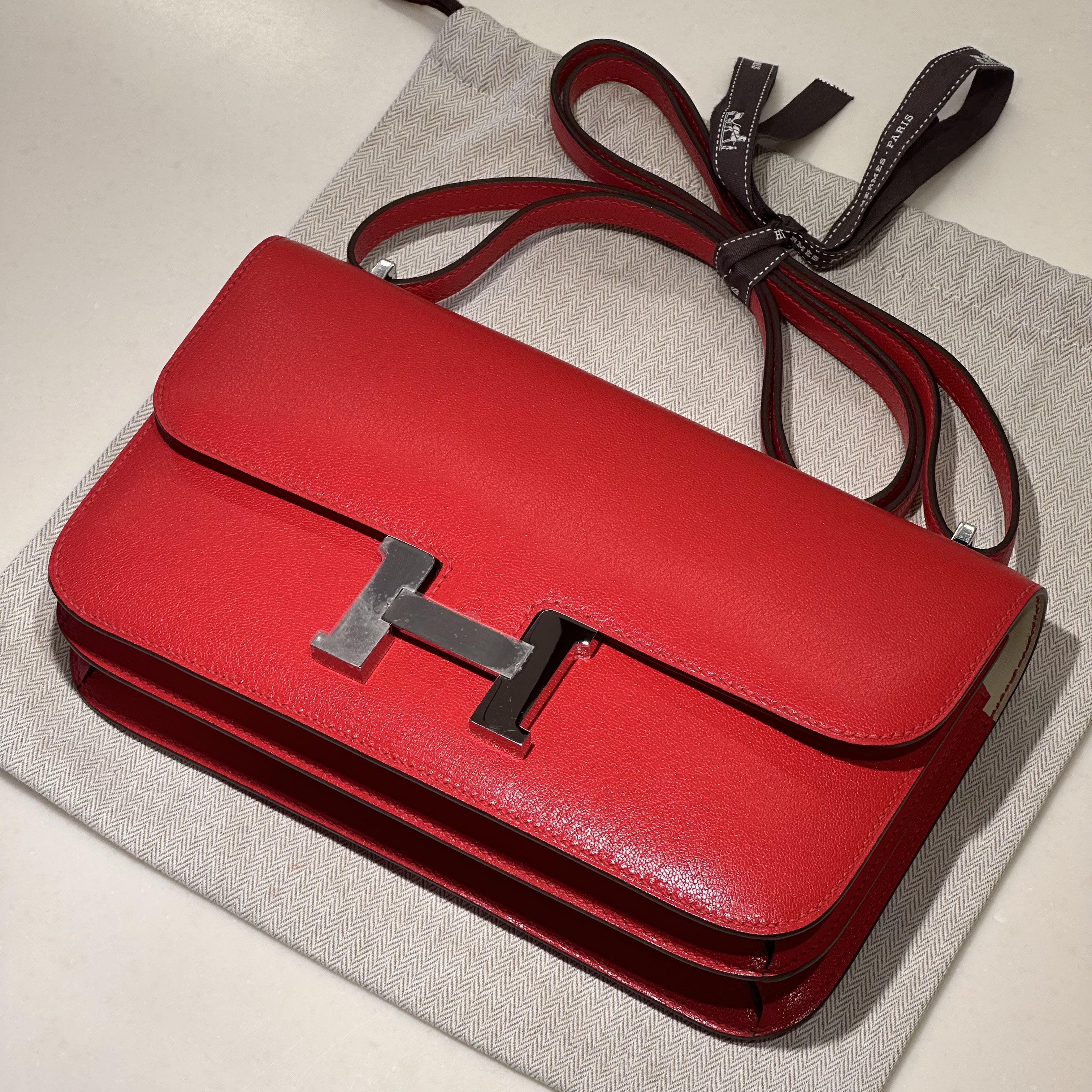 Hermes Constance Elan Chèvre Leather PHW