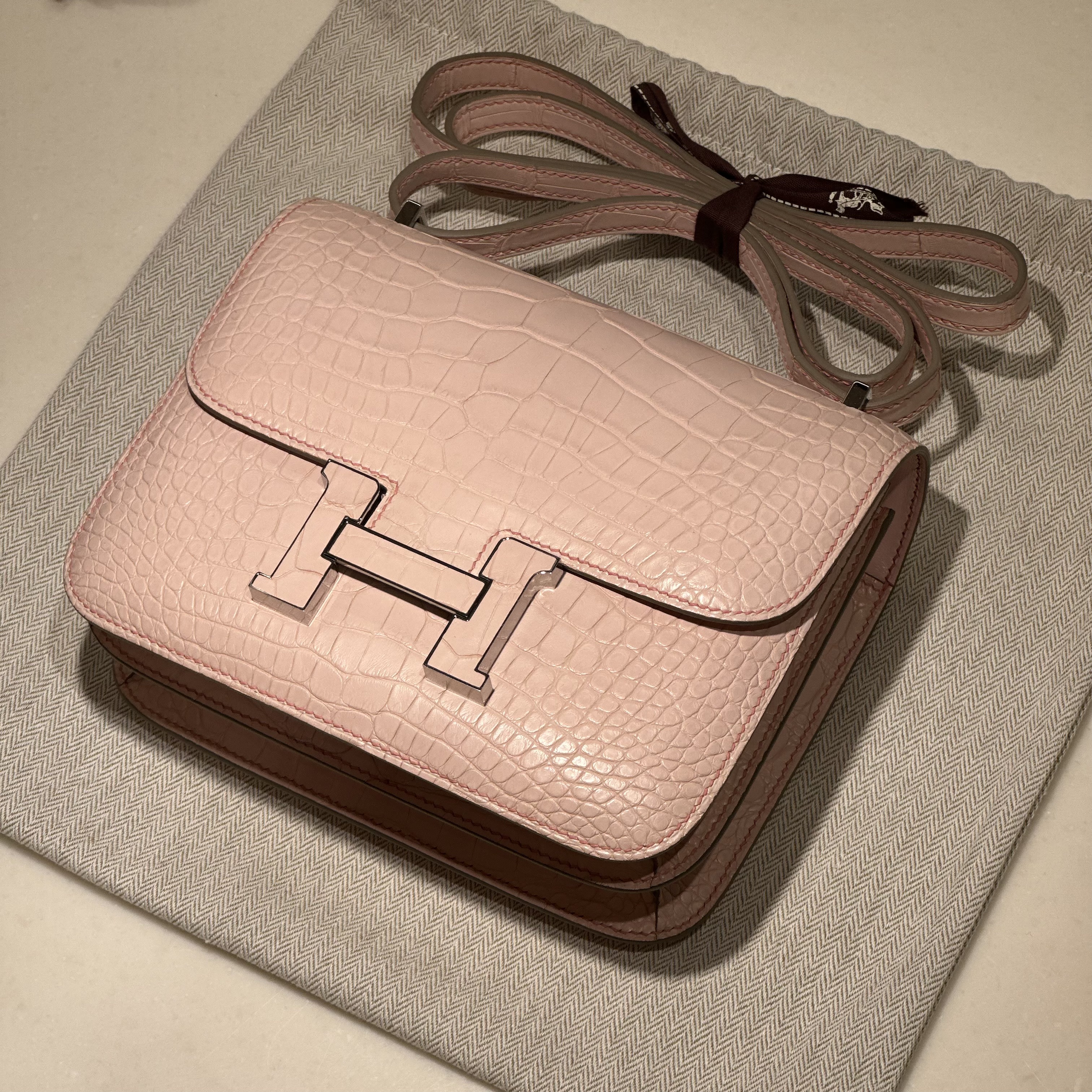 Hermes Constance 18 cm Alligator Leather PHW