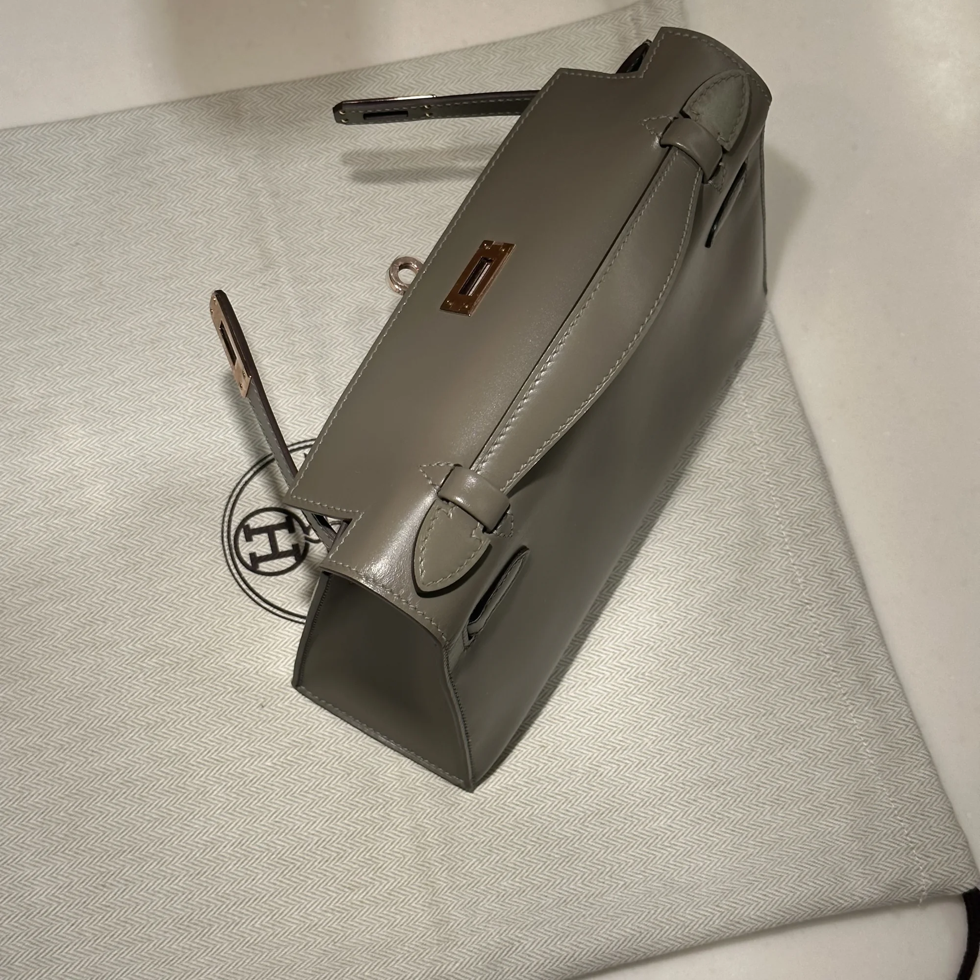 Hermes Kelly Pochette 22 Box Leather Gold миниатюра 7