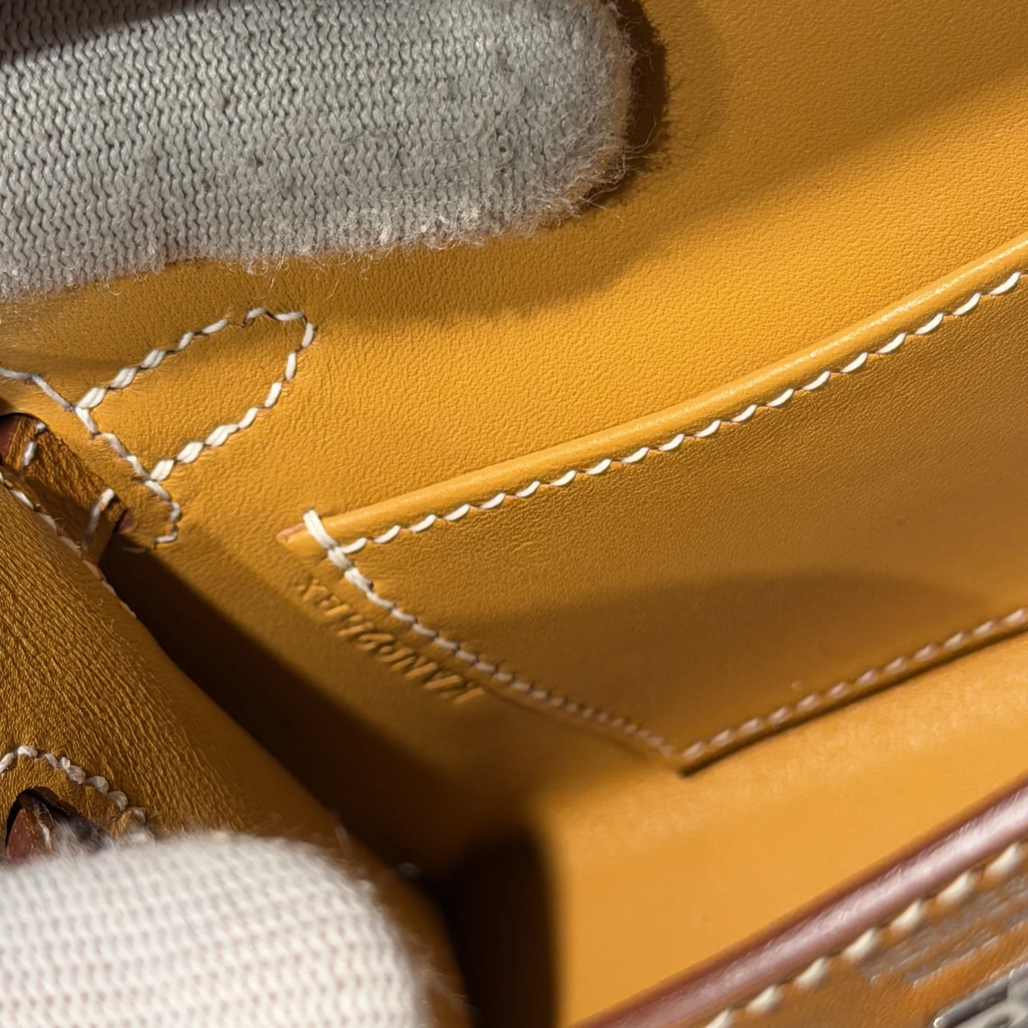 Hermes Mini Kelly 19 Mustard Butler Leather PHW миниатюра 4