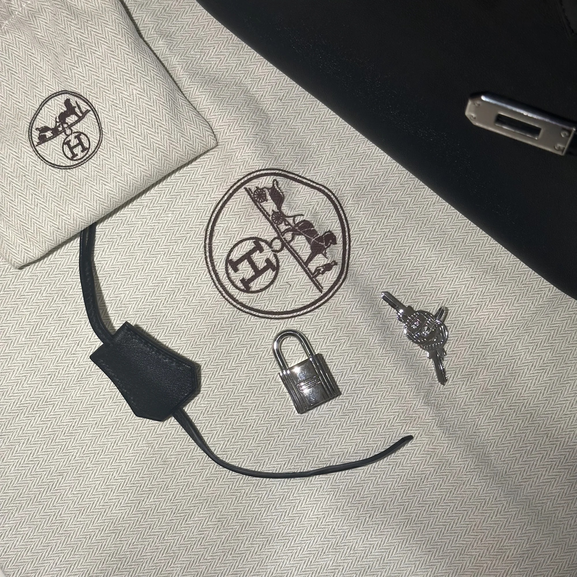 Hermes Birkin 25 Swift Leather Black PHW миниатюра 3