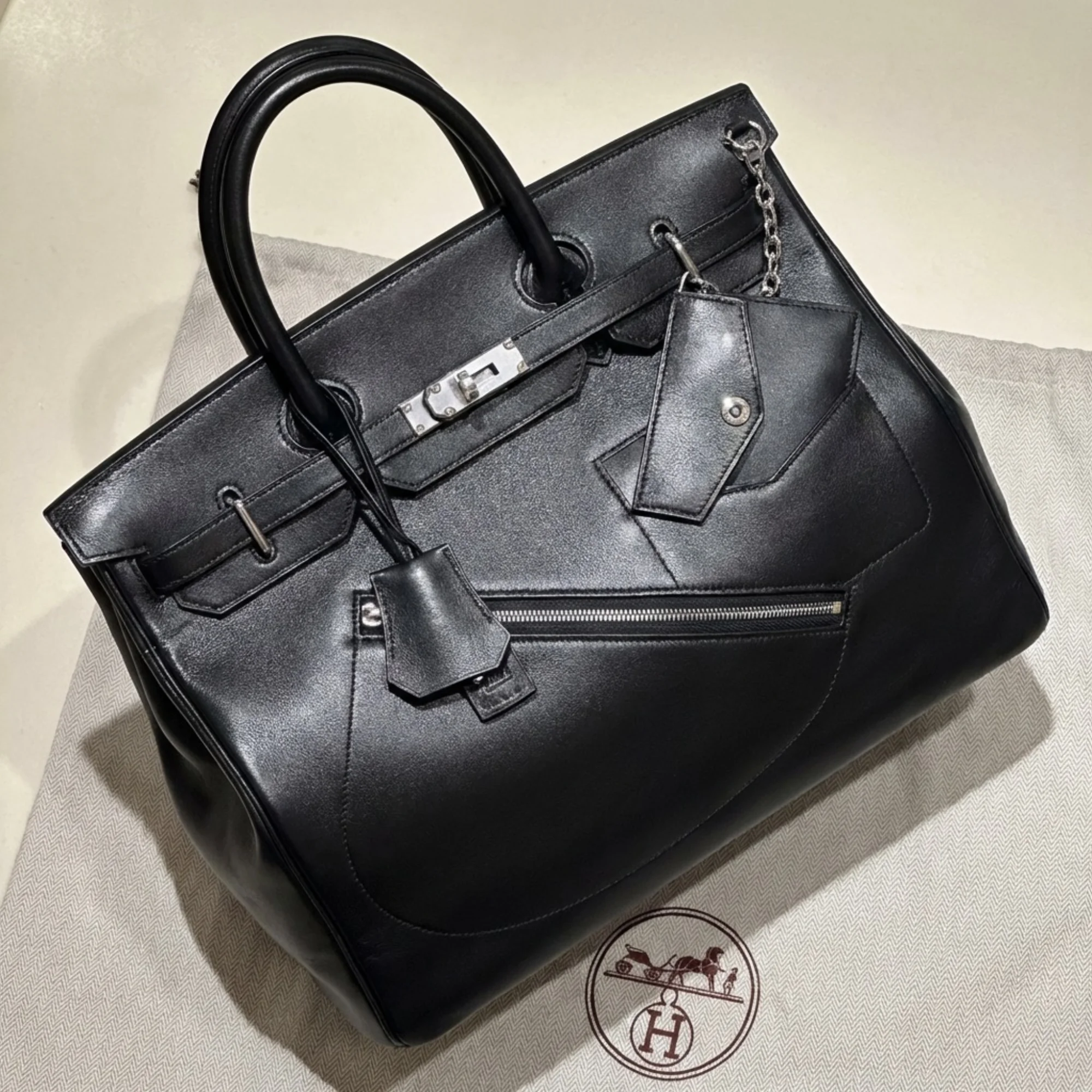 Hermes Birkin 40 HAUTA A COURROIES HAS ROCK VOLUPTO LEATHER BLACK PHW