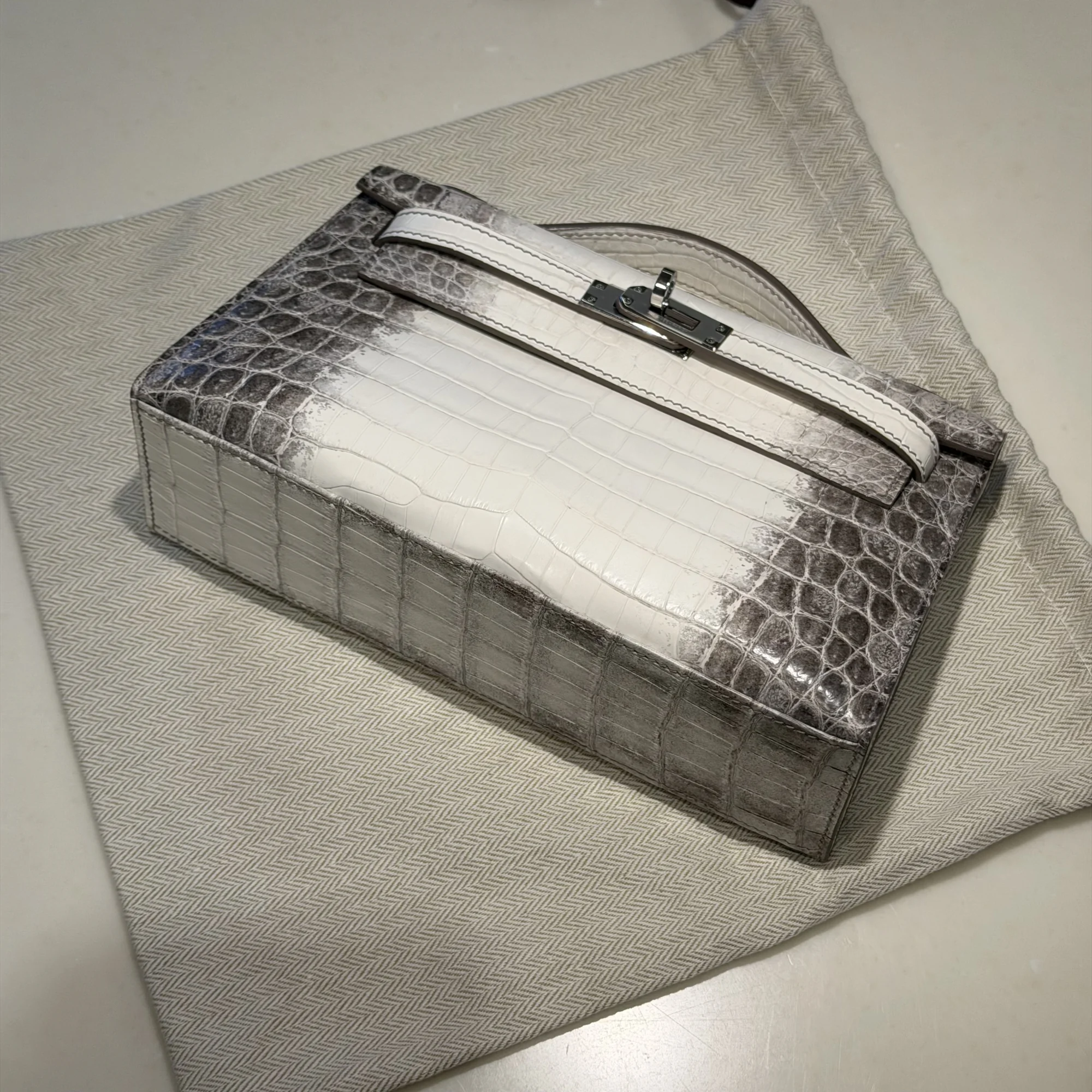 Hermes Kelly Pochette 22 Himalaya Crocodile Leather PHW миниатюра 7