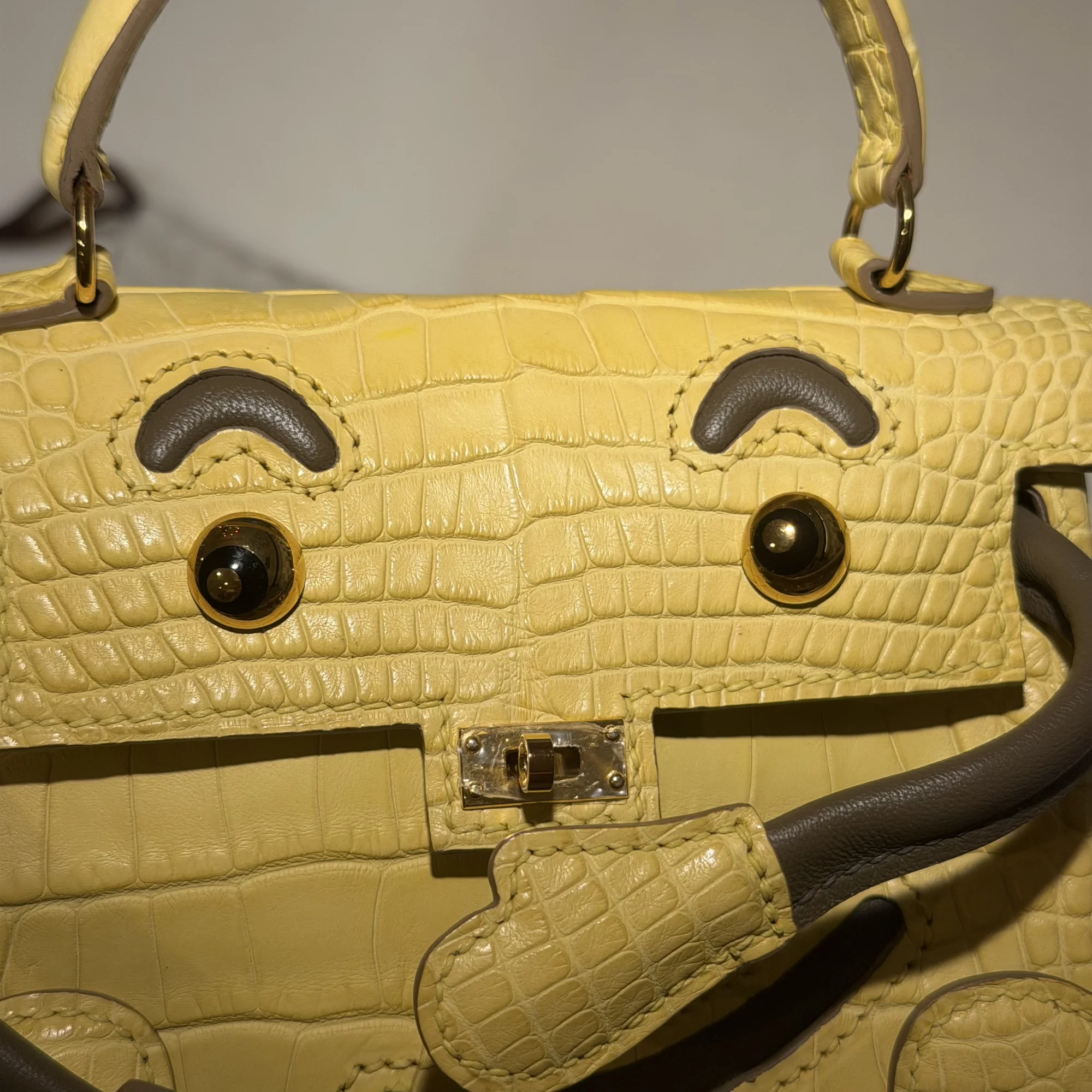 Hermes Kelly Doll Lemon Yellow Matte Alligator Crocodile 16cm GHW миниатюра 3