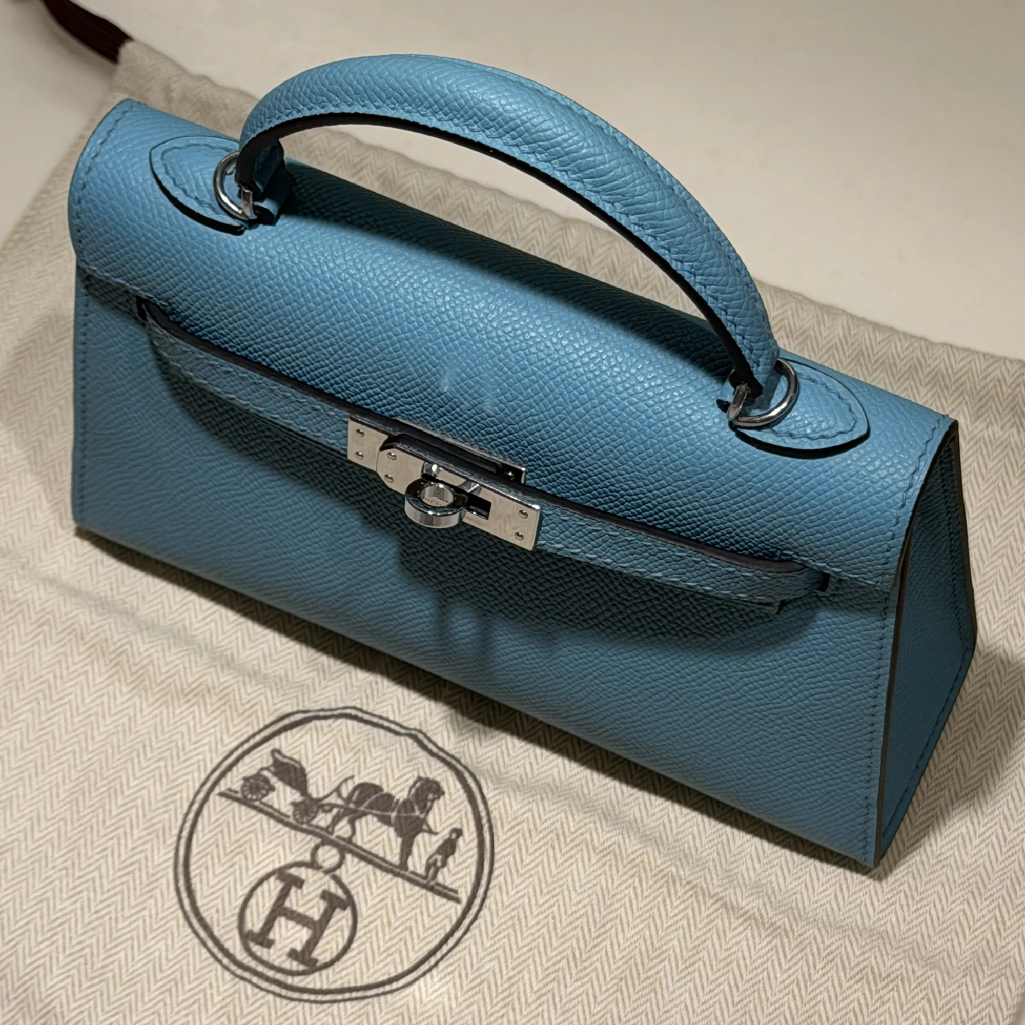 Hermes Mini Kelly 19 Epsom Leather PHW