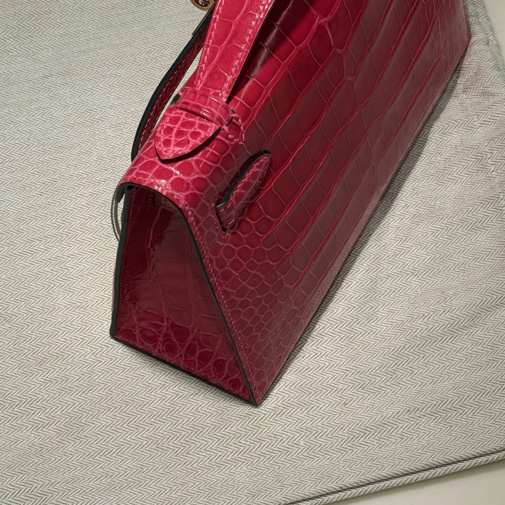 Hermes Kelly Pochette 22 Alligator Leather GHW миниатюра 6