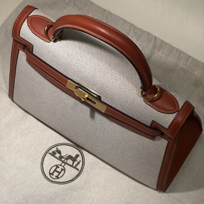 Hermes Kelly 28 Toile Box Leather Gold