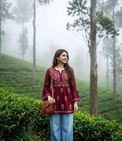 Misty Mornings in Munnar – A Journey Through Emerald Hills