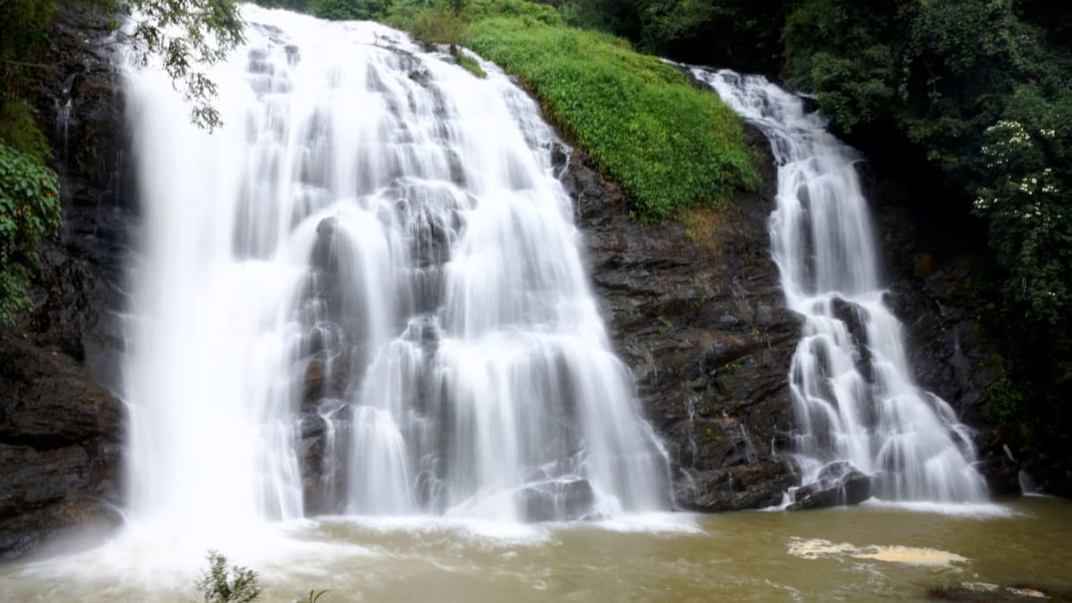 Bangalore to Coorg & Ooty Tour Package – 5 Days 4 Nights